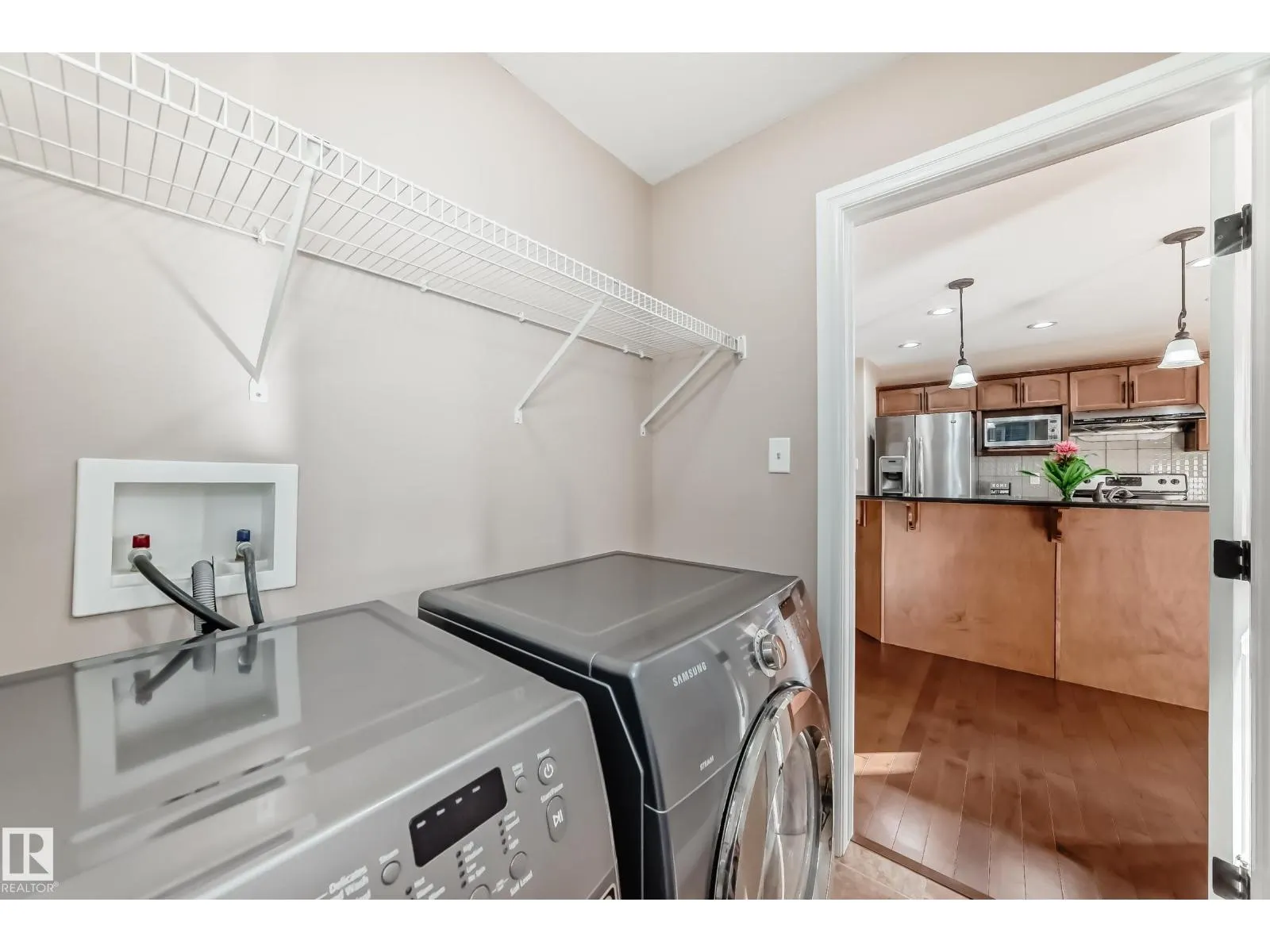 283 GRIESBACH RD NW