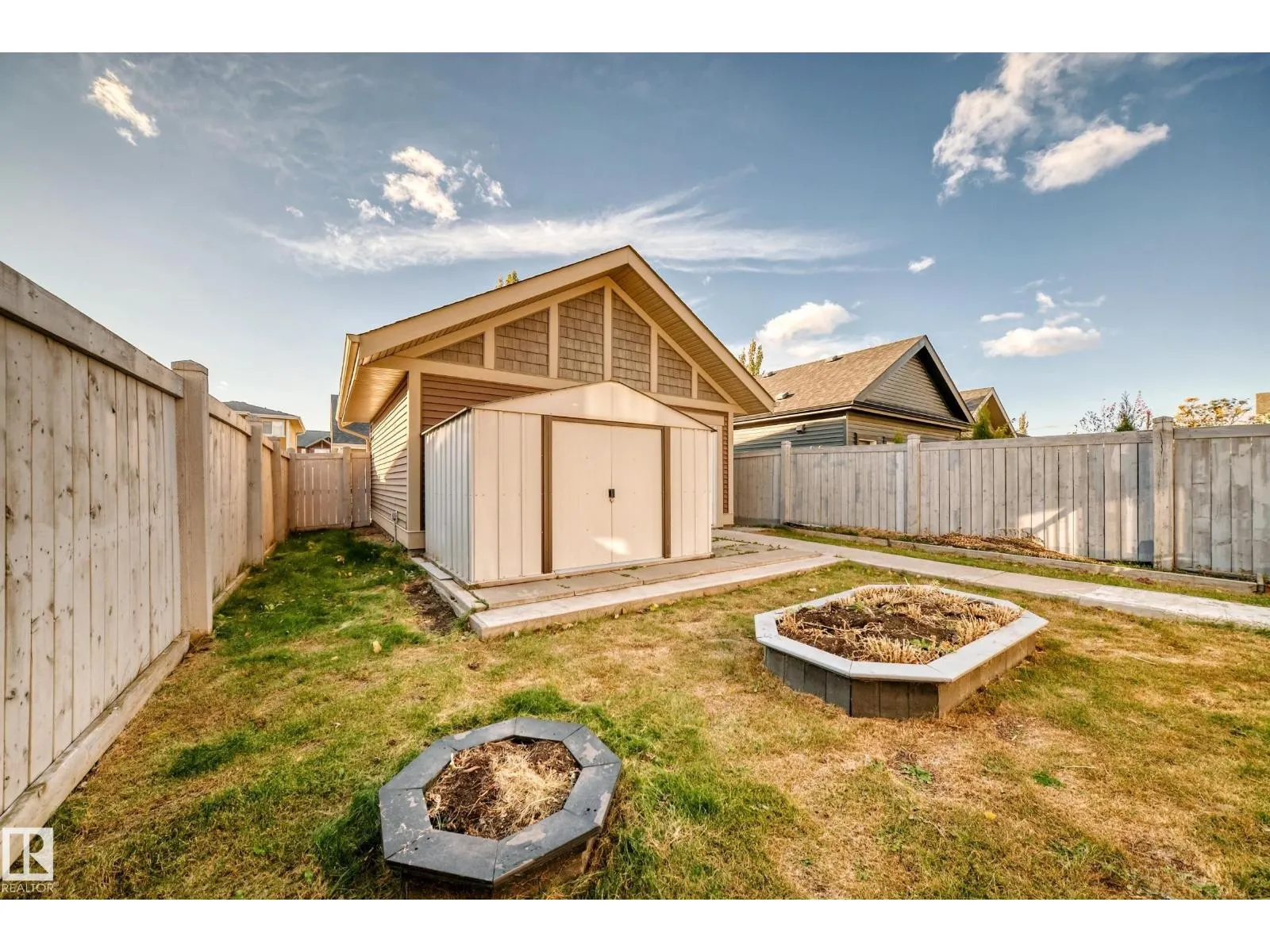 283 GRIESBACH RD NW