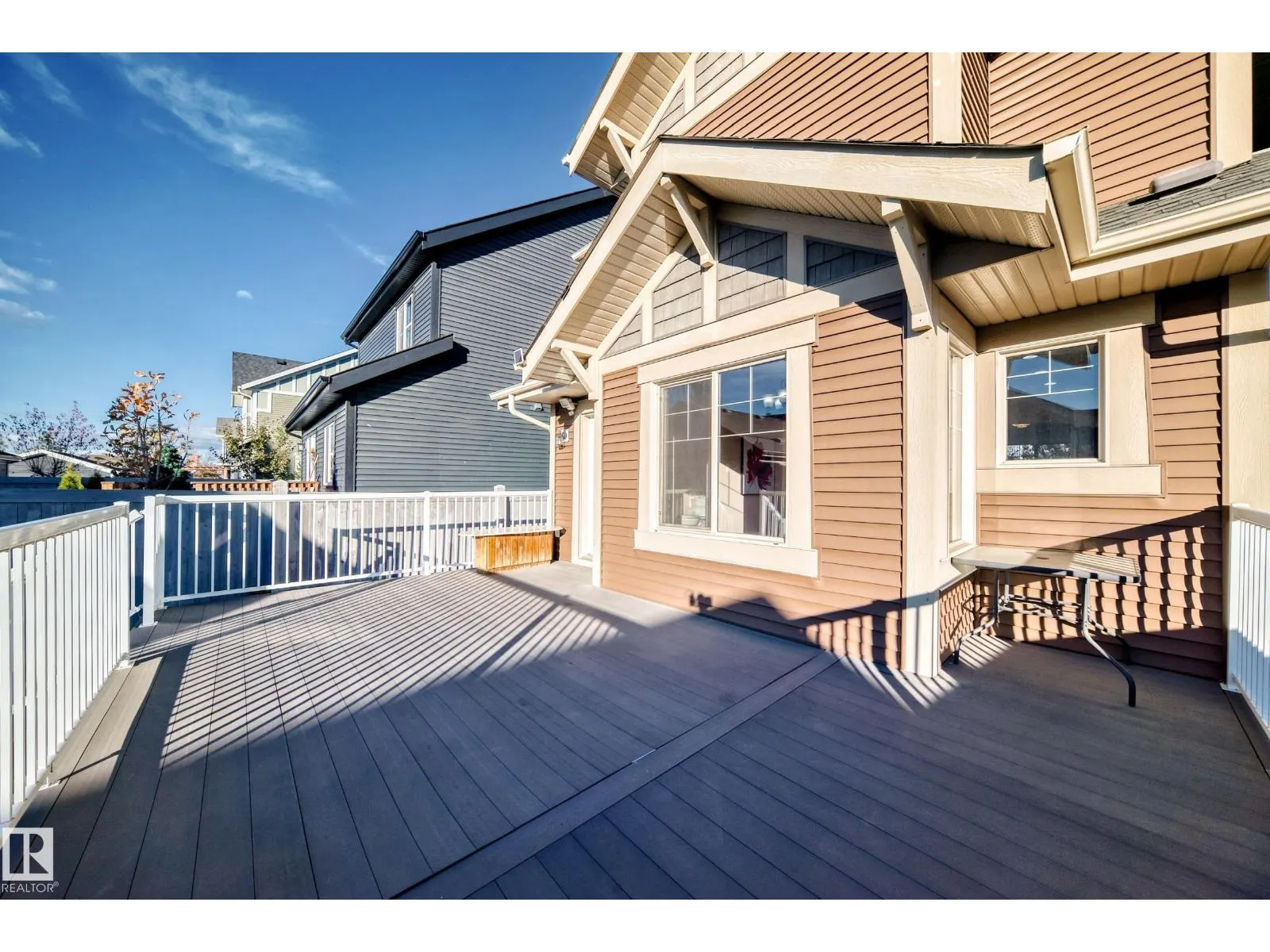 283 GRIESBACH RD NW