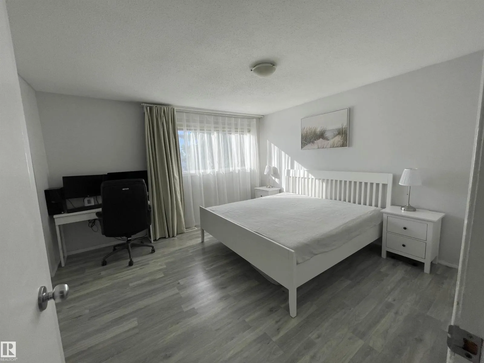 132 DICKINSFIELD CO NW