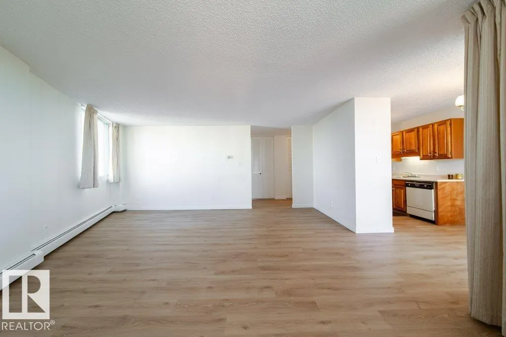 #1101 12141 JASPER AV NW