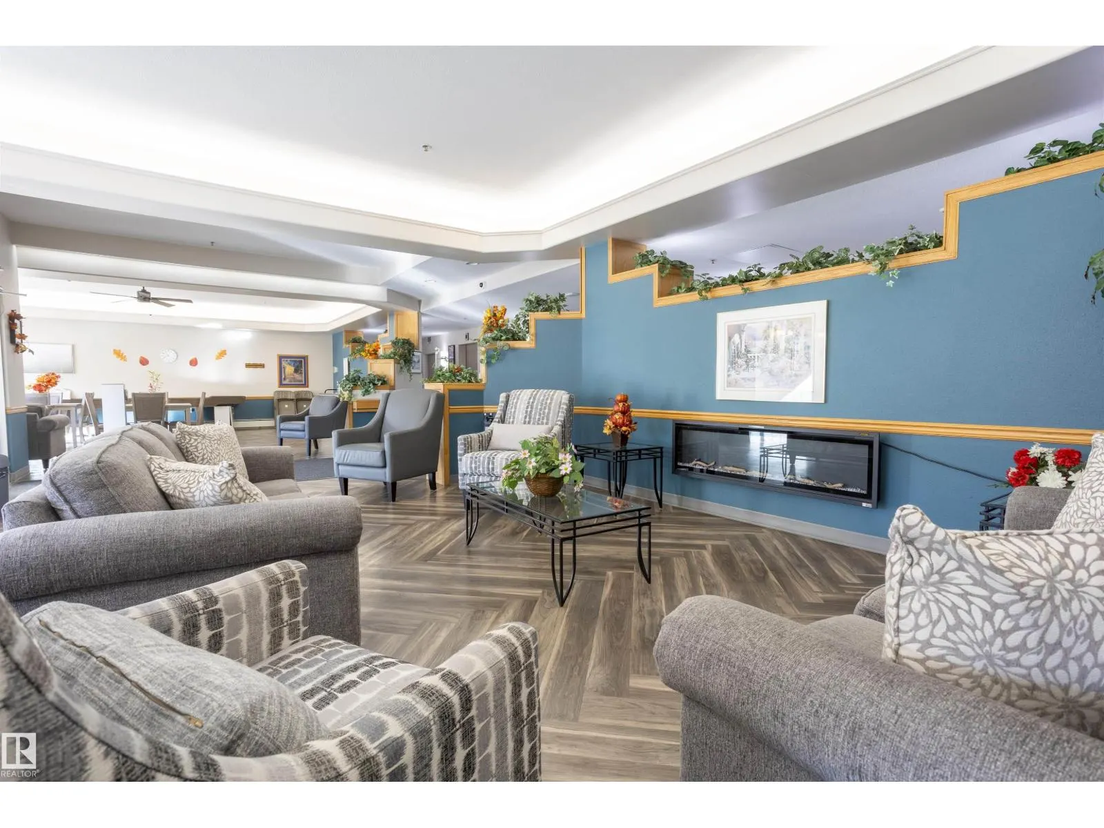 #262 13441 127 ST NW
