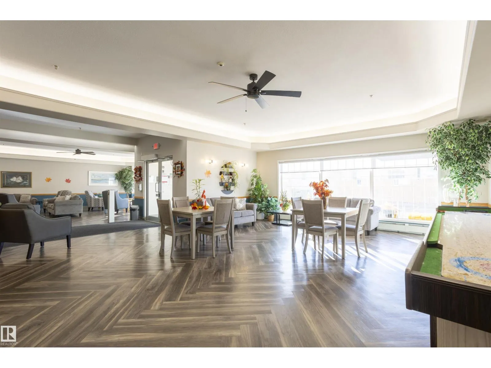 #262 13441 127 ST NW