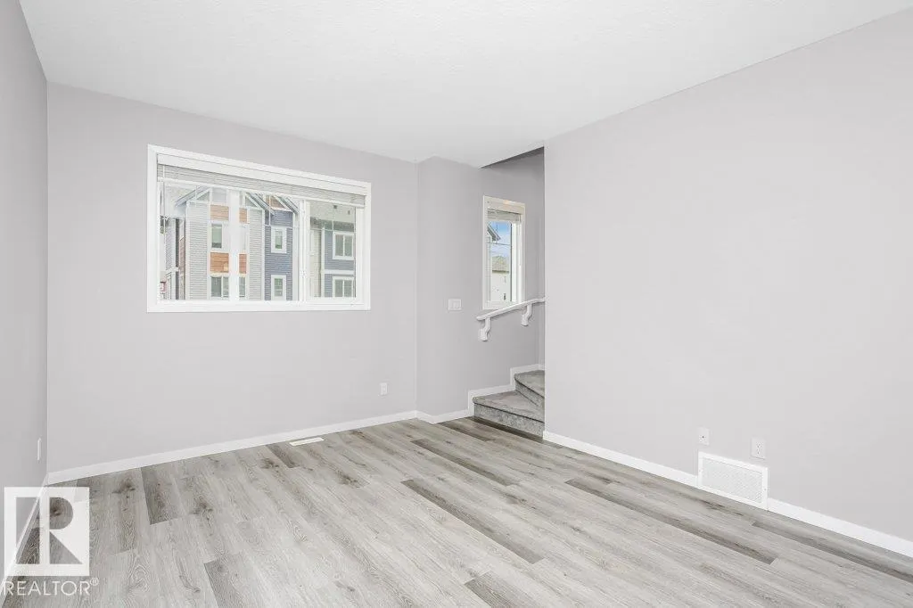 #58 320 Secord BV NW