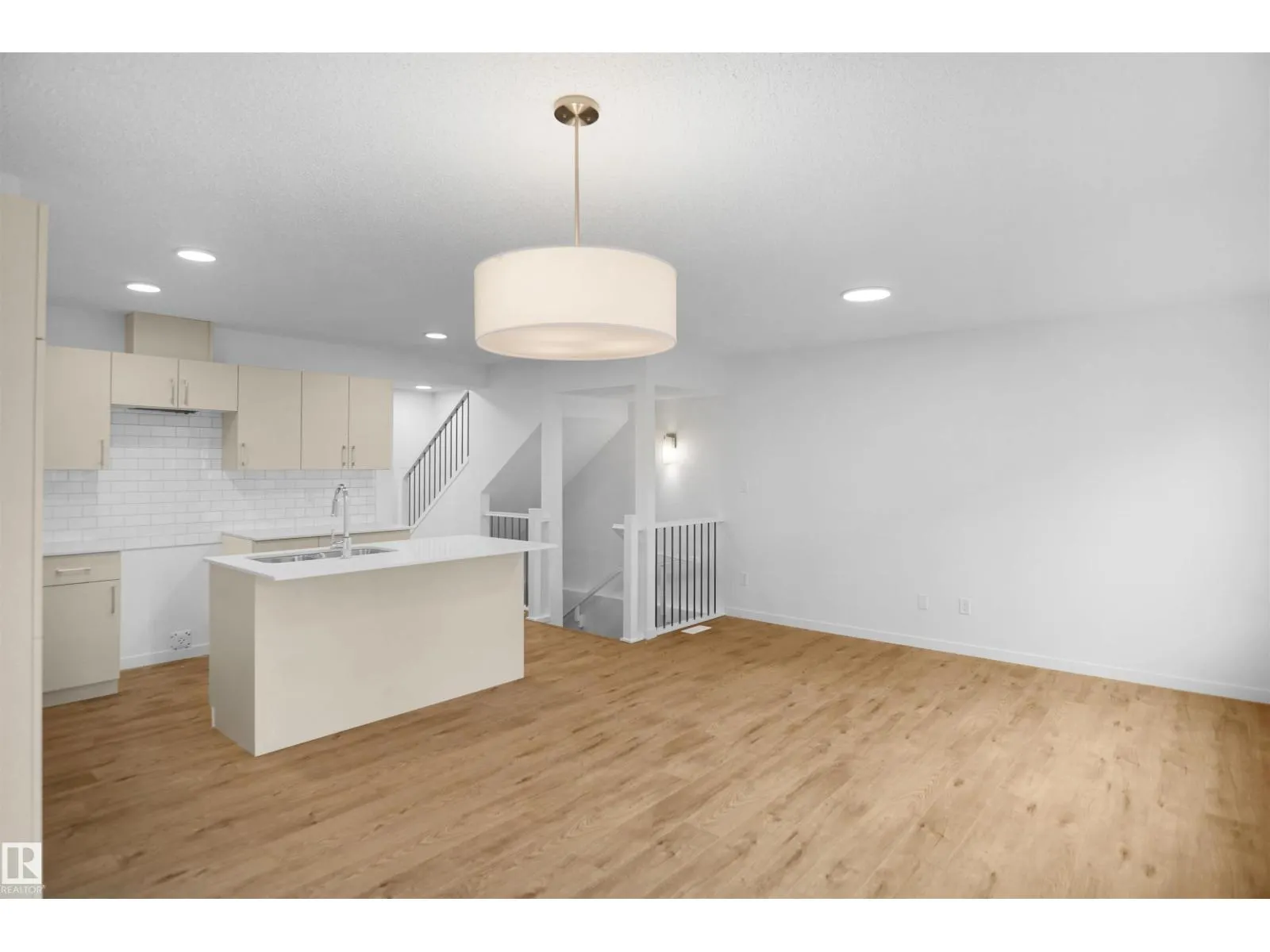 #24 1430 Aster WY NW