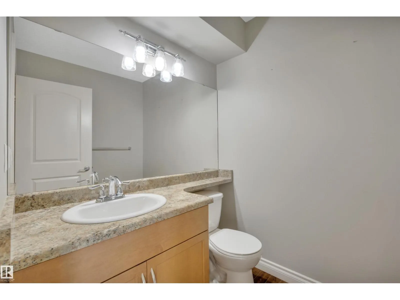 21219 94 AV NW