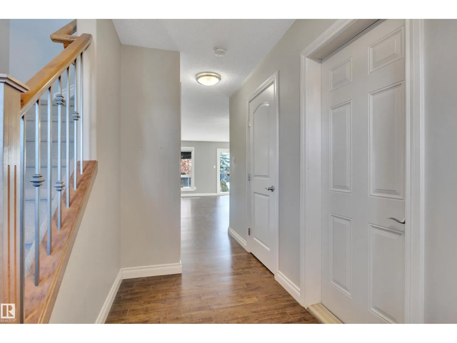 21219 94 AV NW