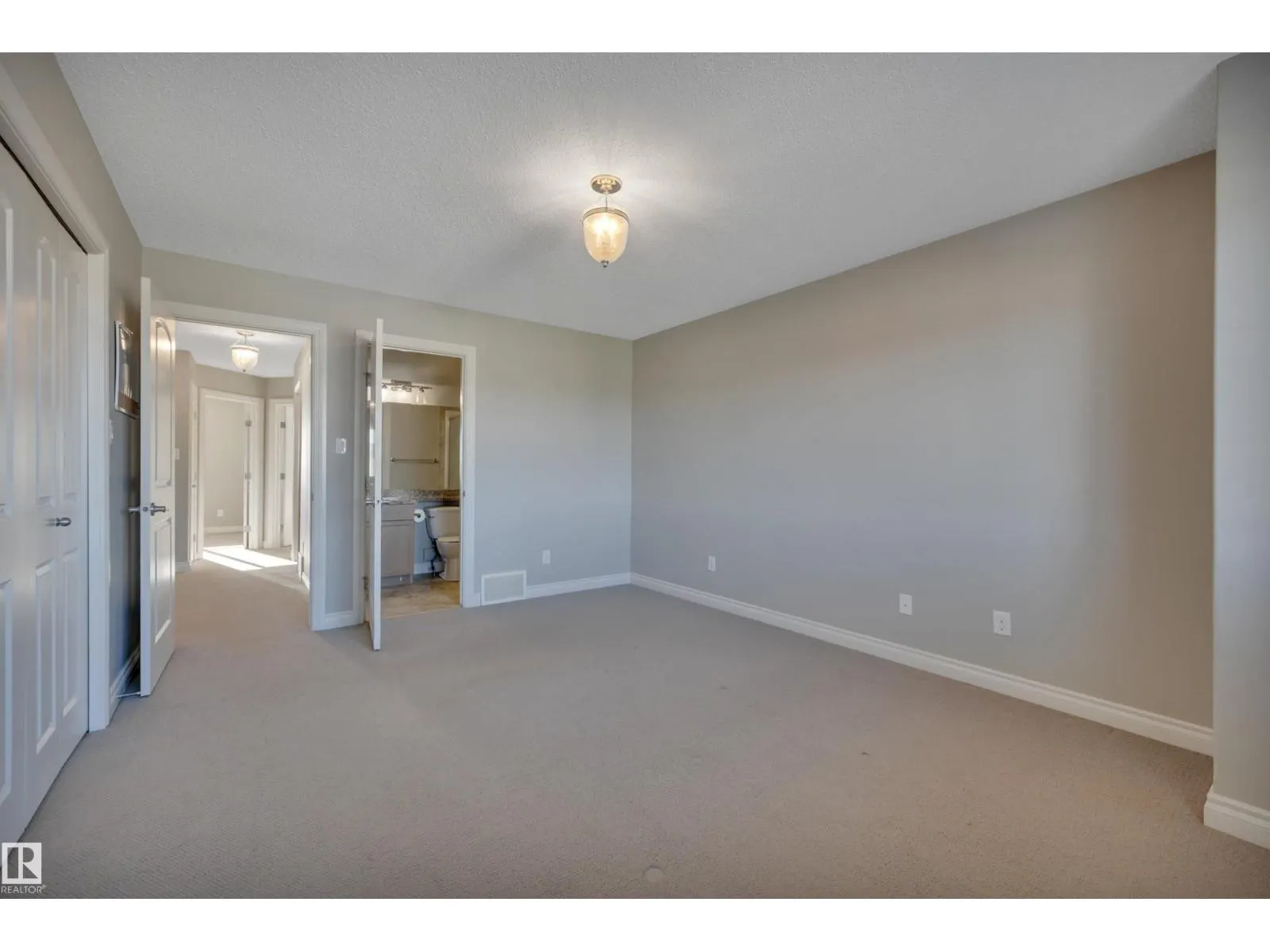21219 94 AV NW