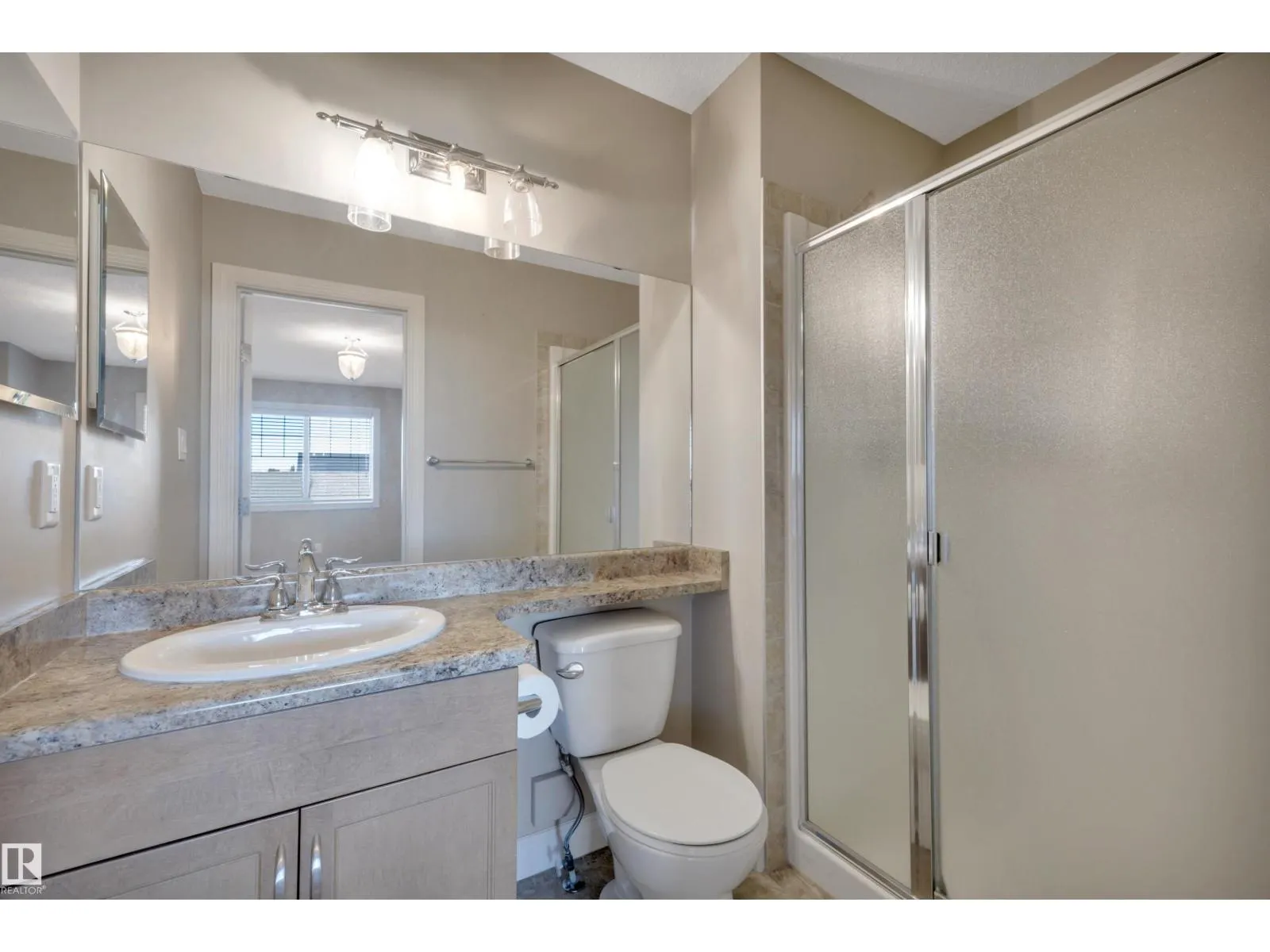 21219 94 AV NW
