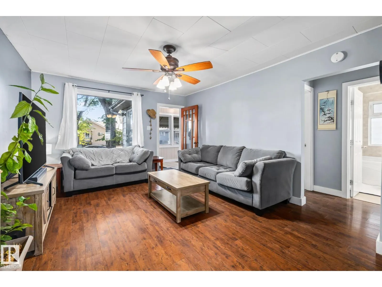 11423 85 st NW