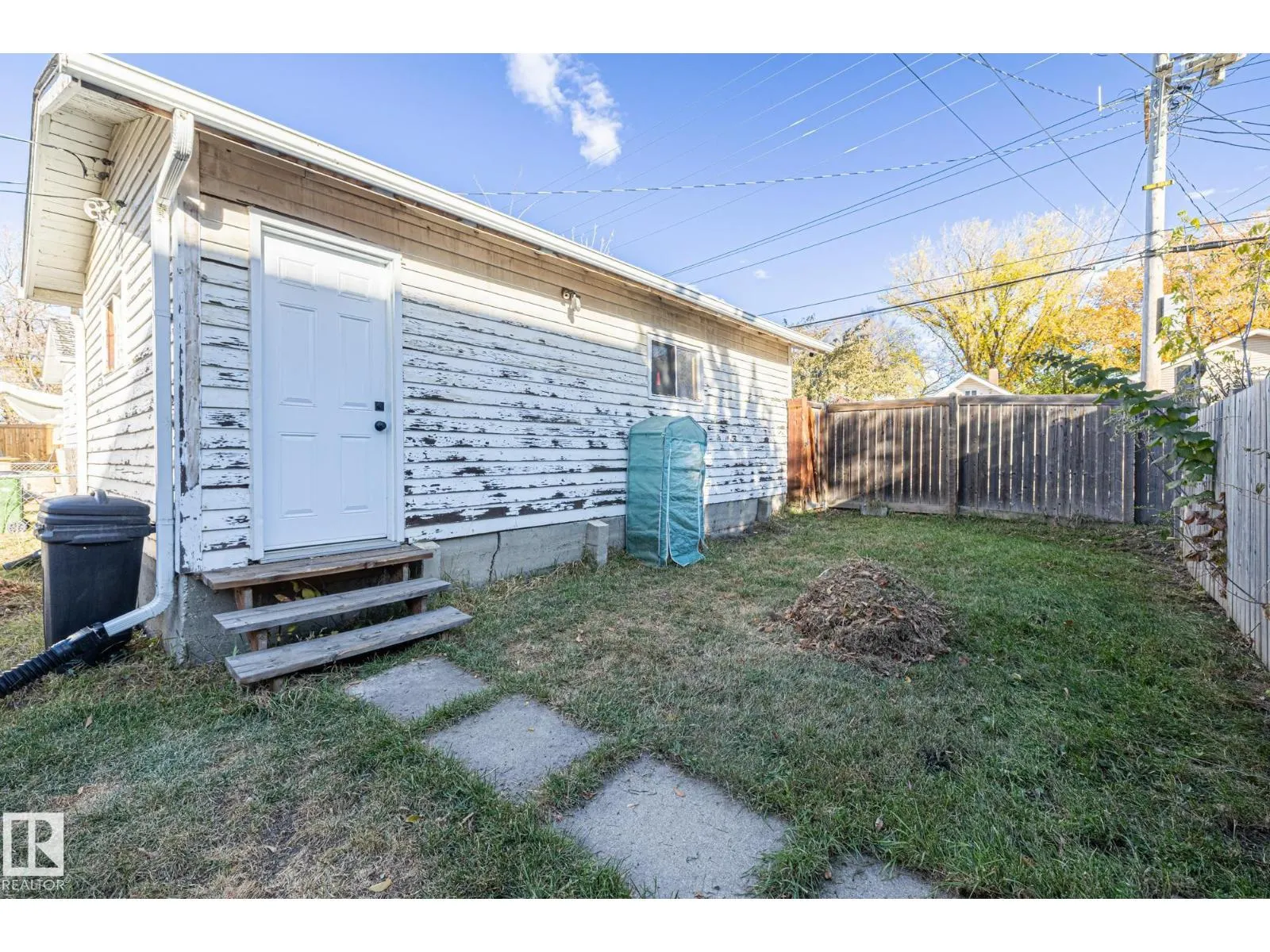 11423 85 st NW
