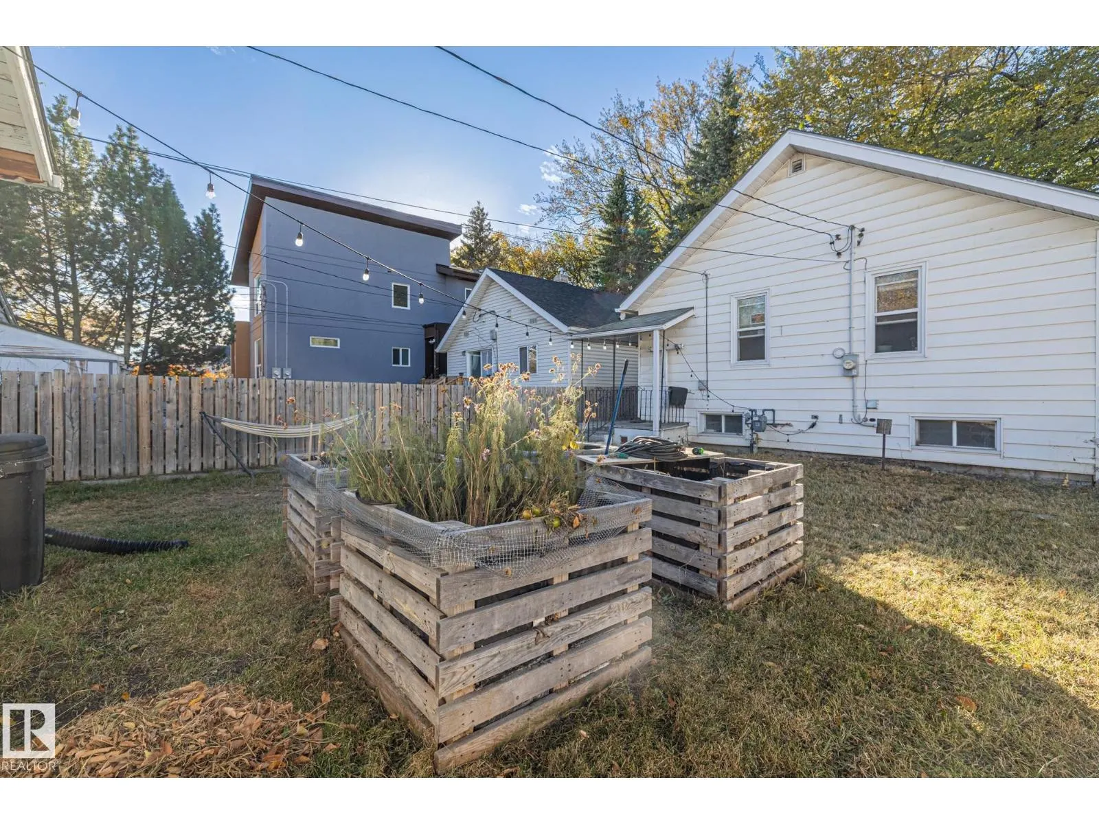11423 85 st NW