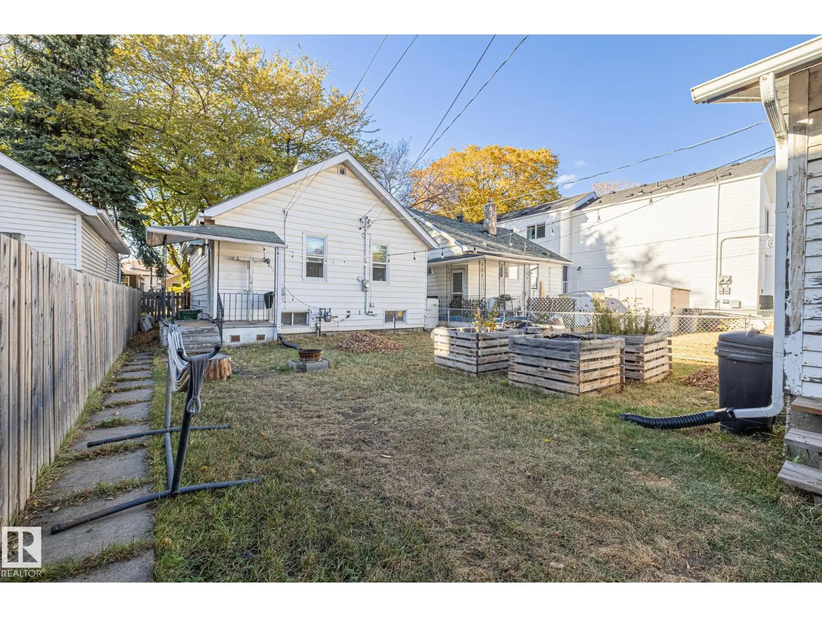 11423 85 st NW