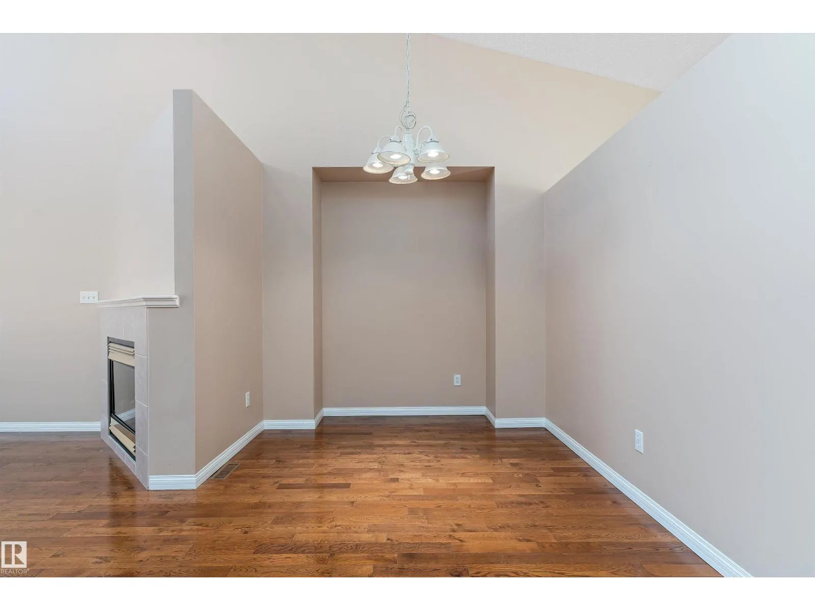 15028 128 ST NW