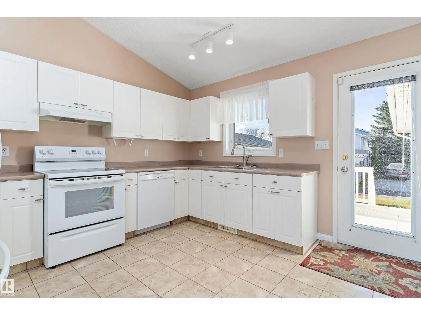 15028 128 ST NW