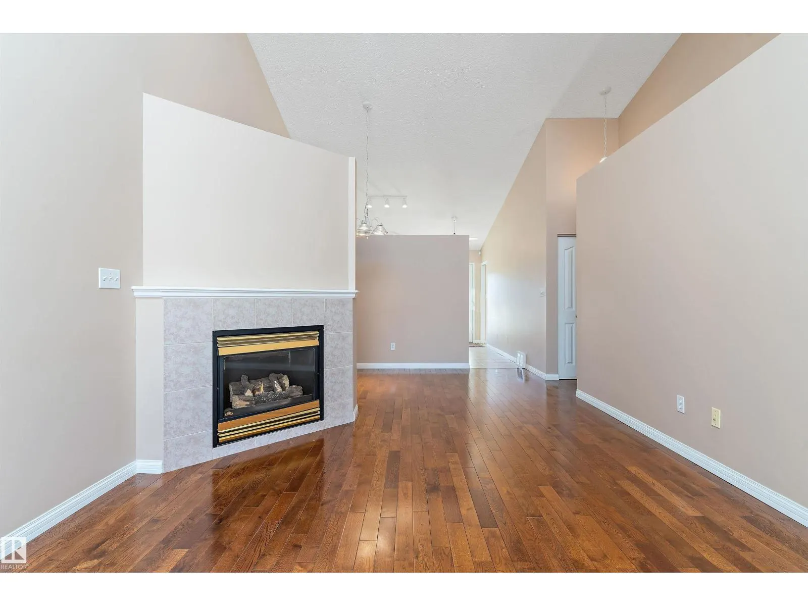 15028 128 ST NW