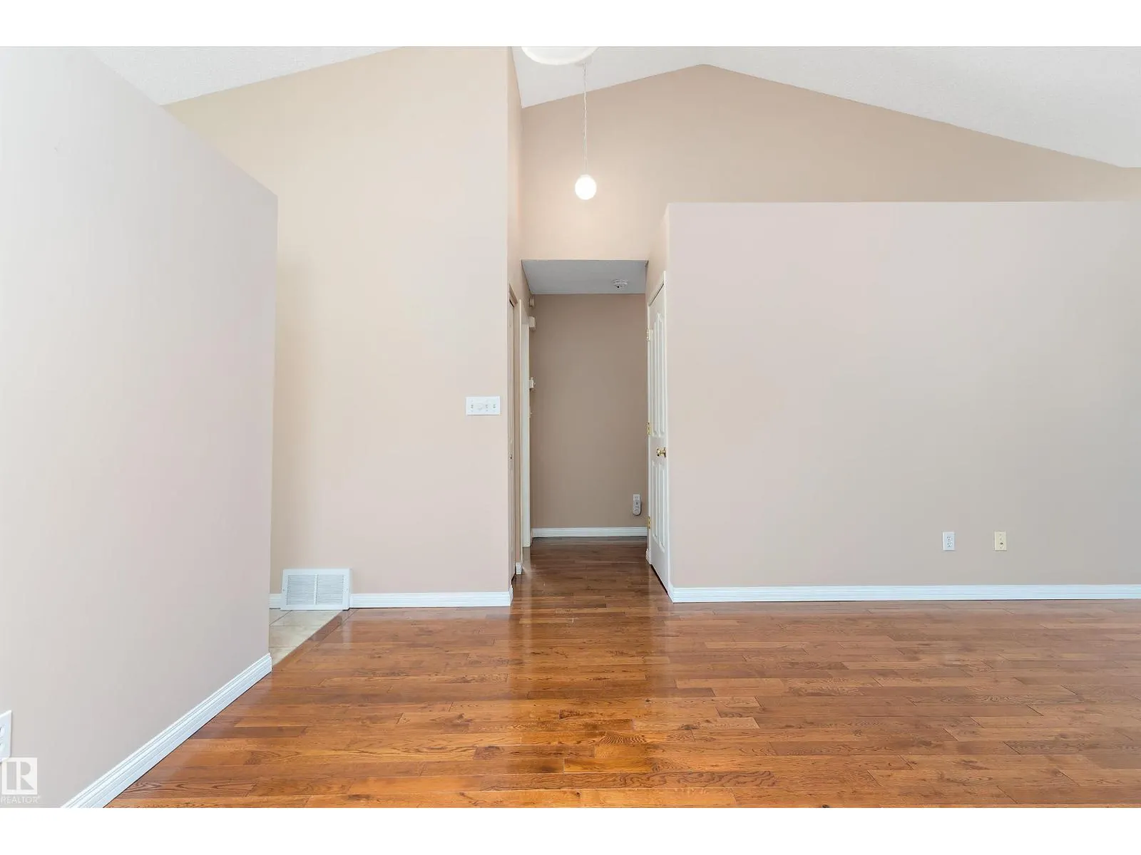 15028 128 ST NW