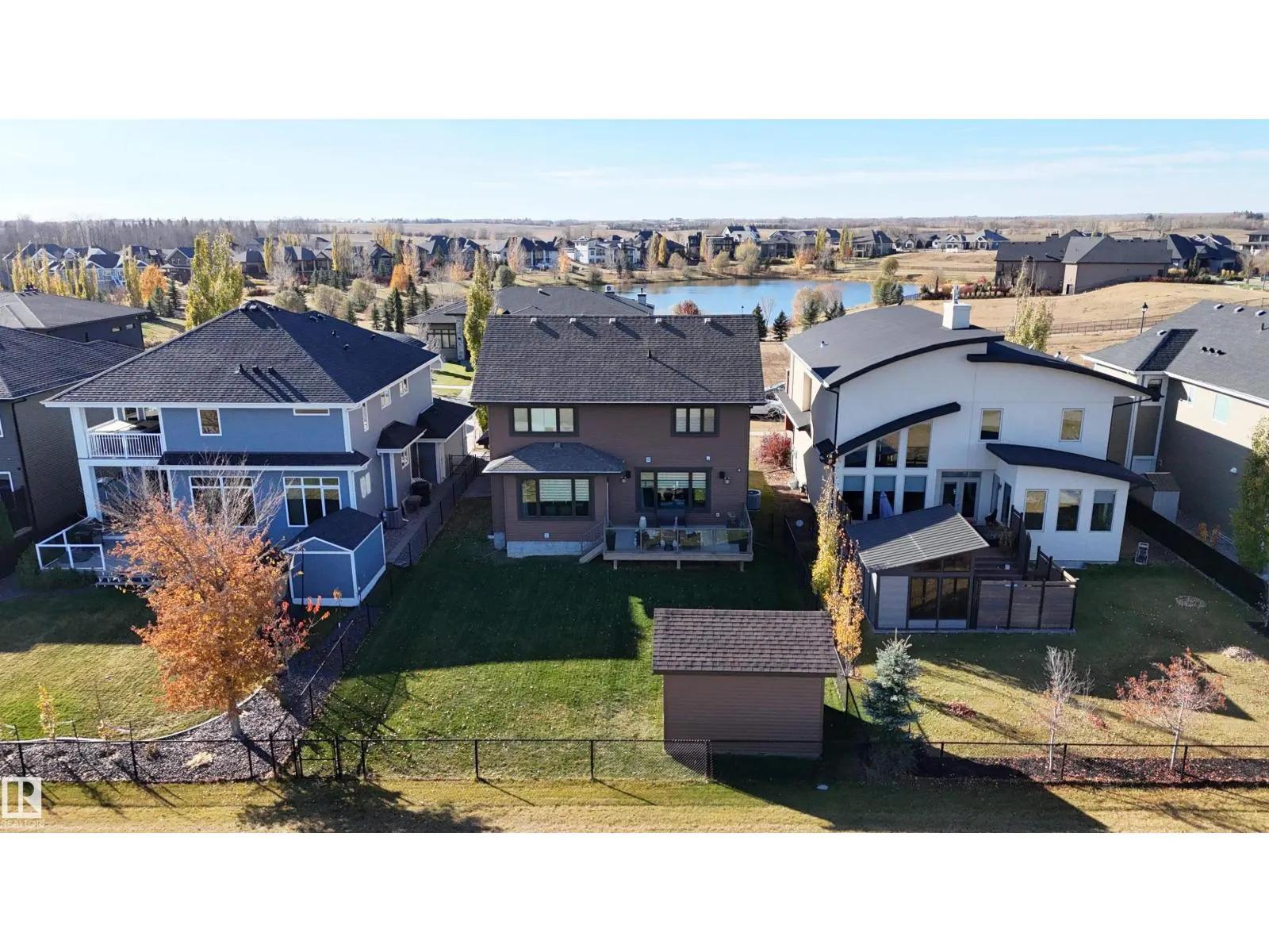 1186 GENESIS LAKE BV