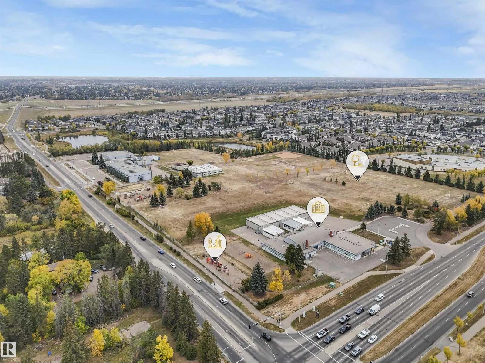 7952 13 AV SW