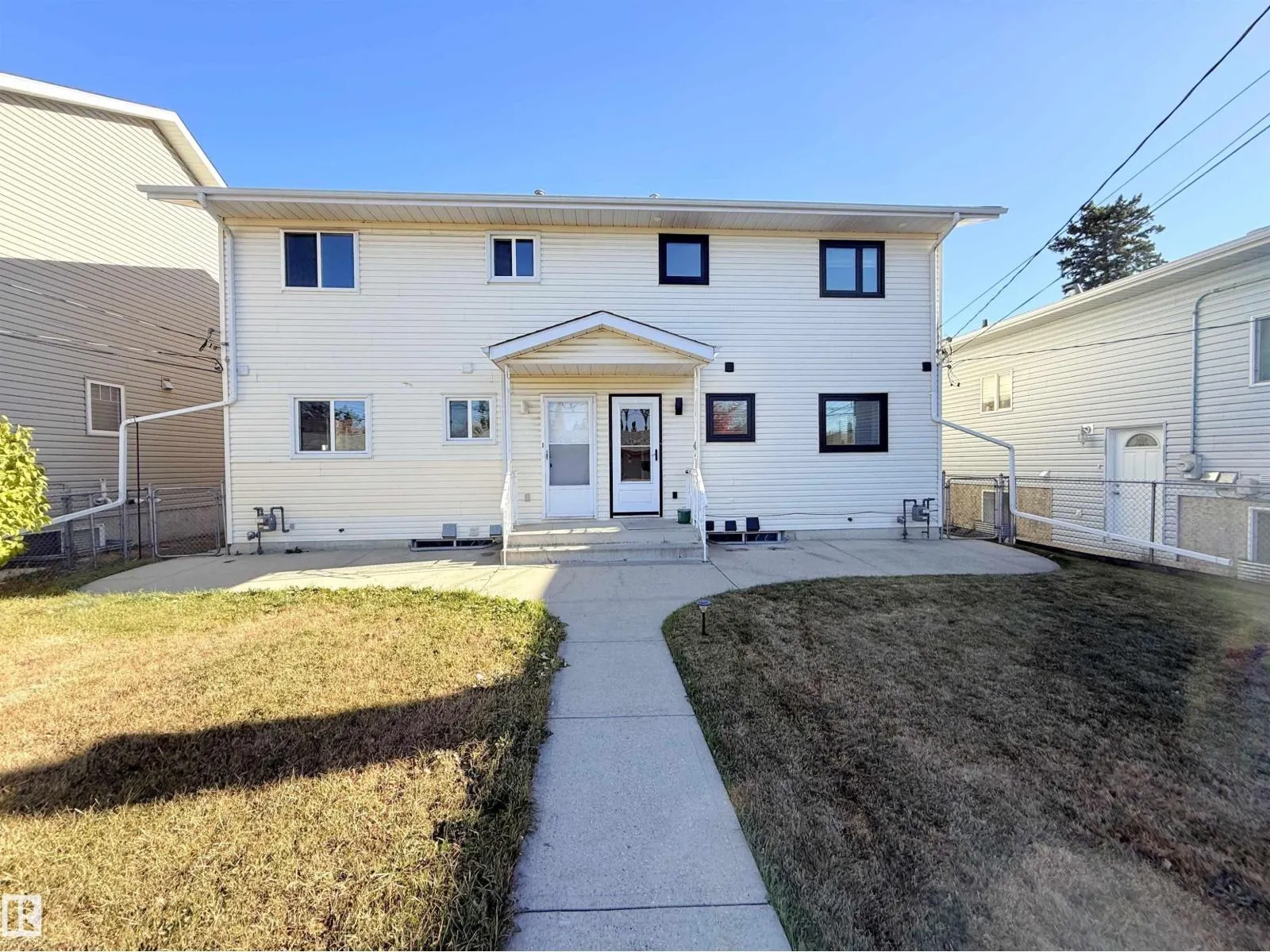 10226 152 ST NW