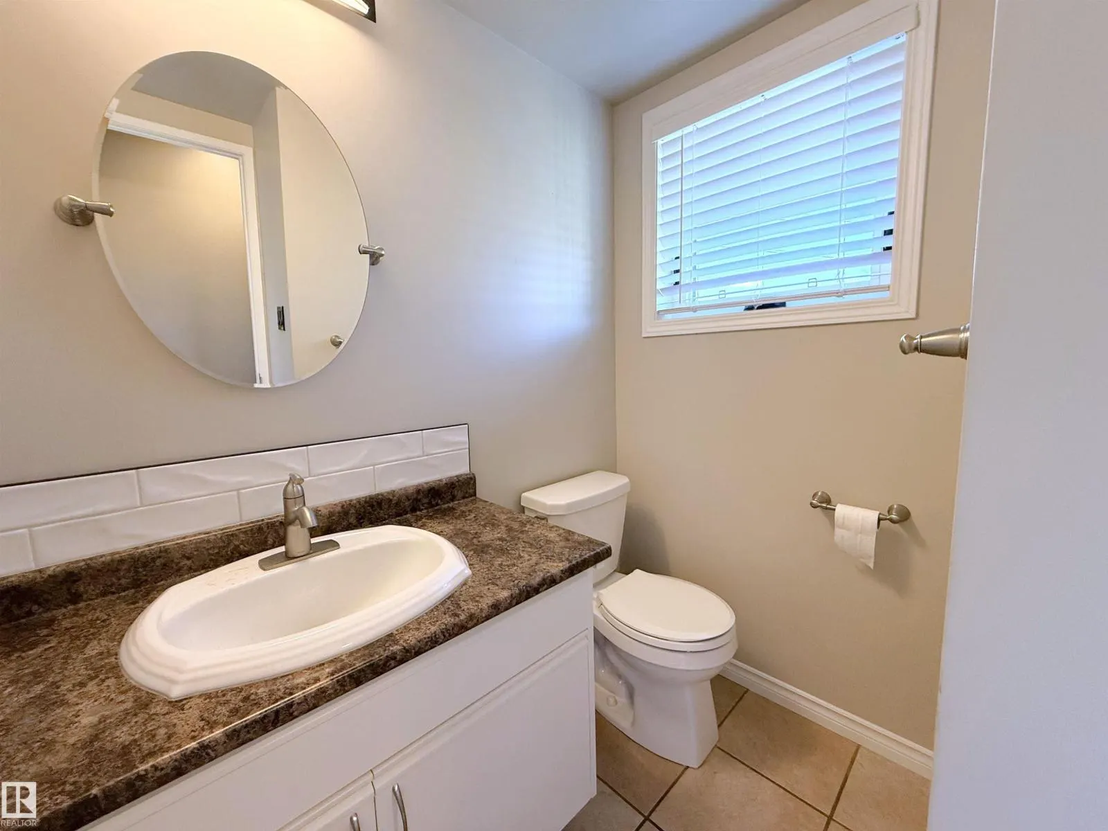 10226 152 ST NW