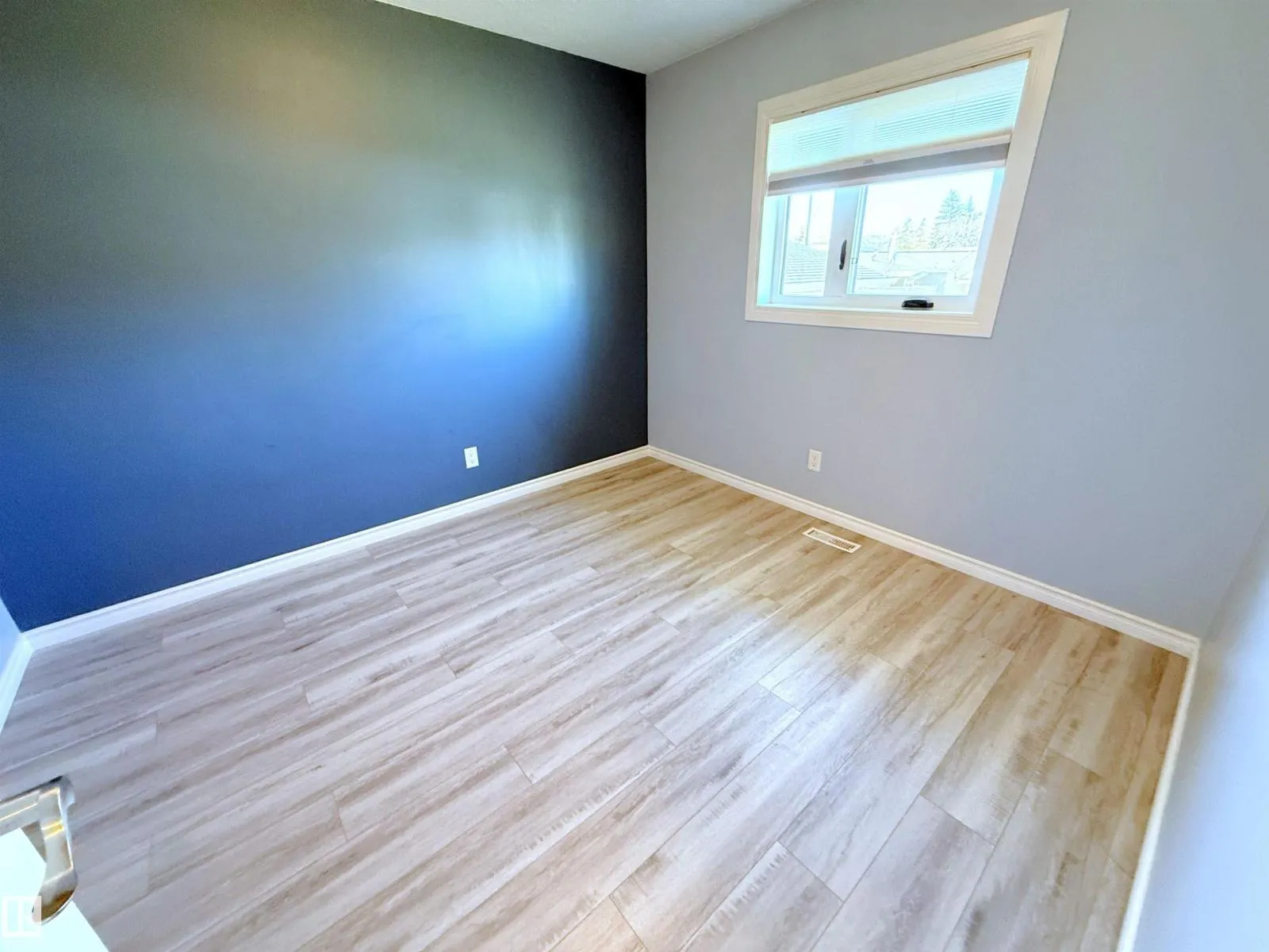 10226 152 ST NW