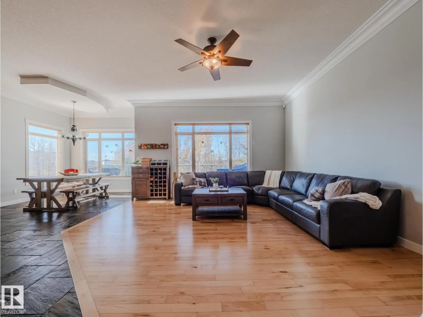 5204 63 ST