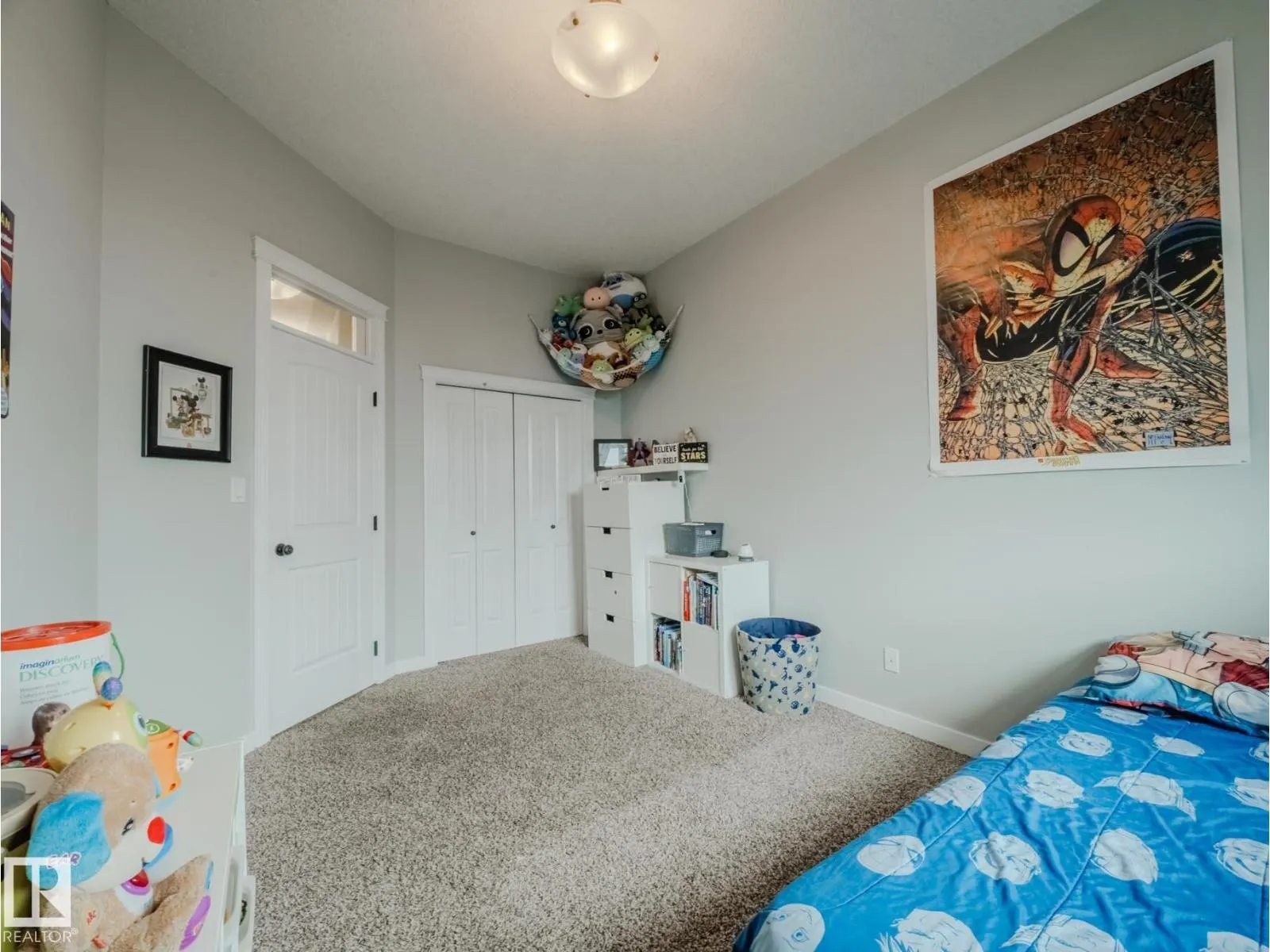 5204 63 ST