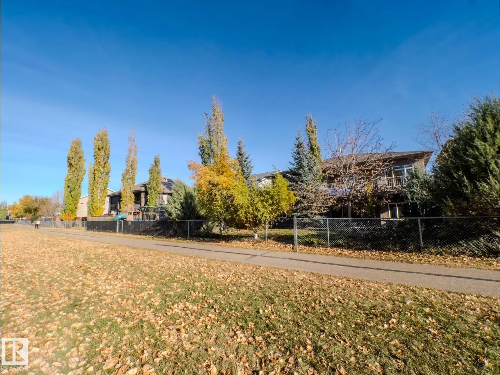 5204 63 ST