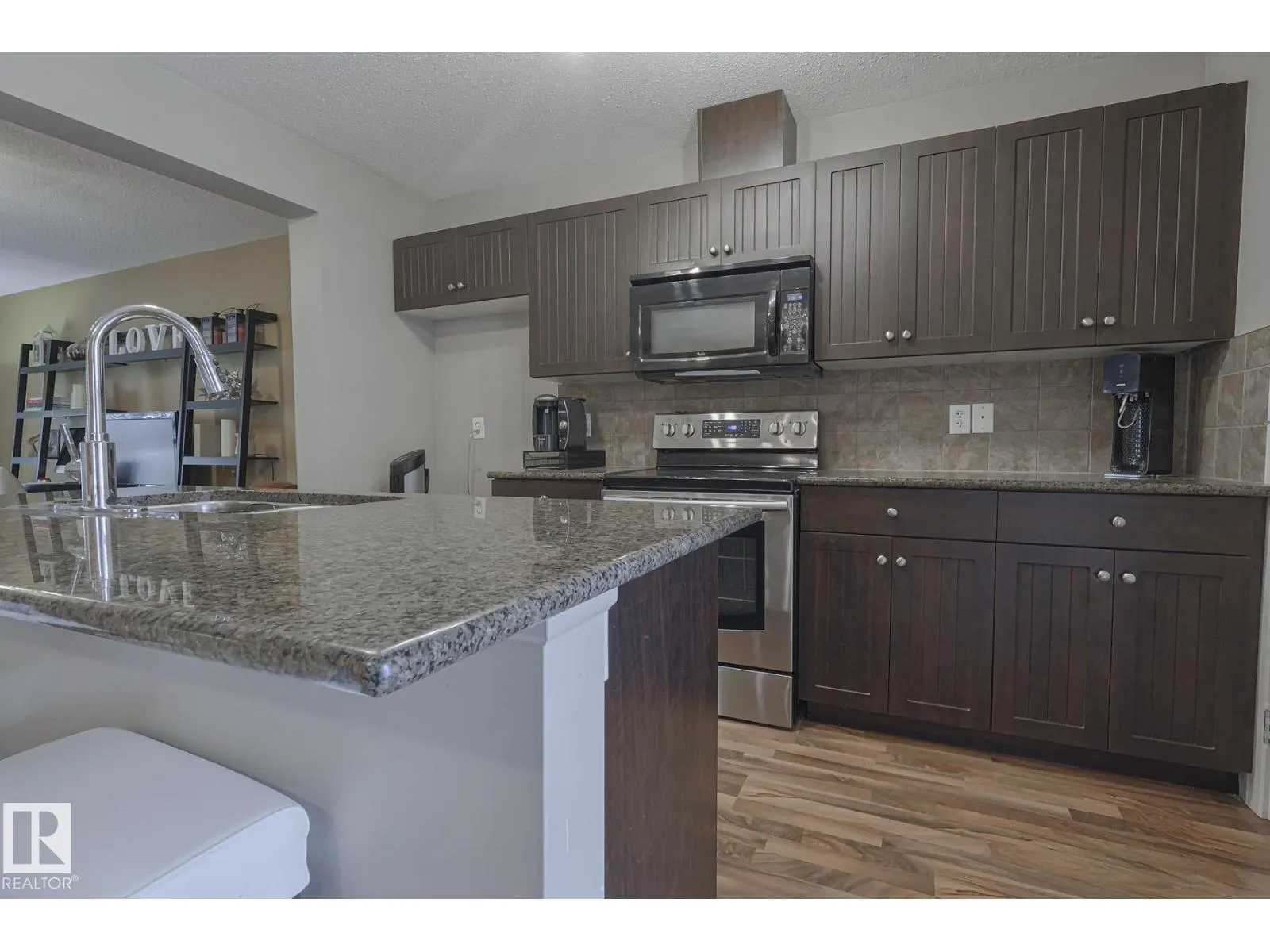 2544 ANDERSON WY SW
