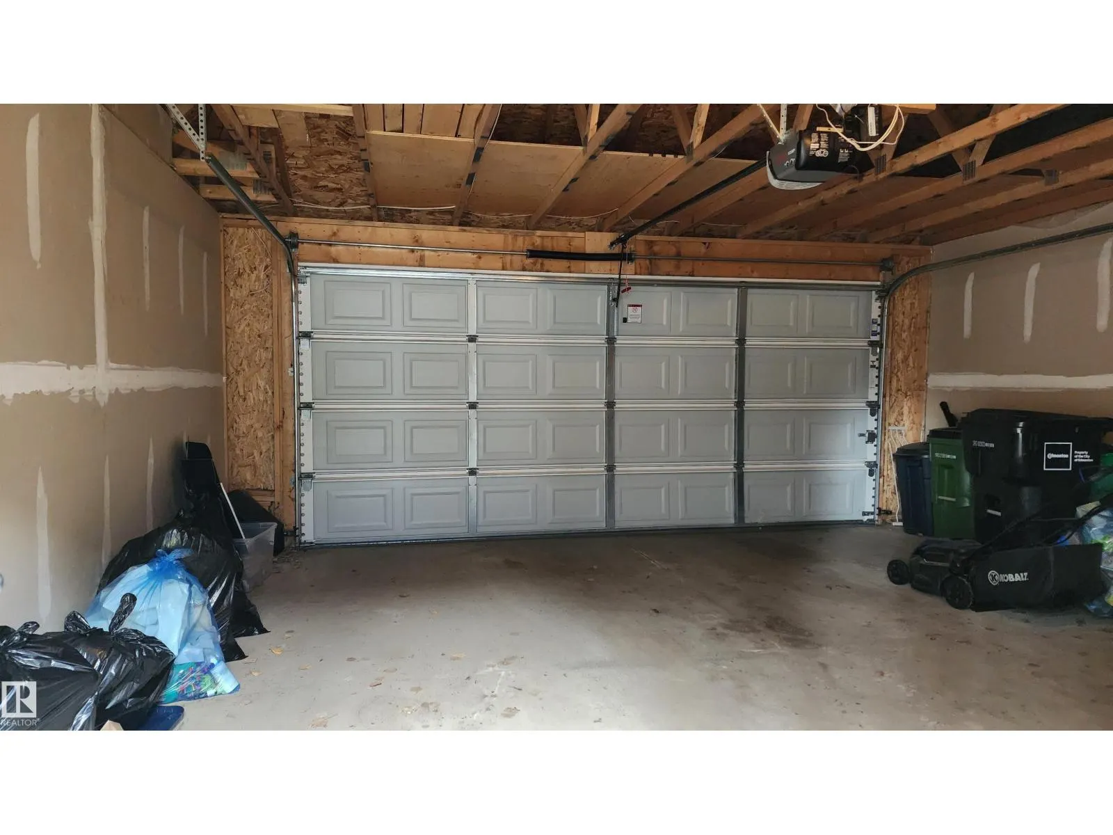 2544 ANDERSON WY SW