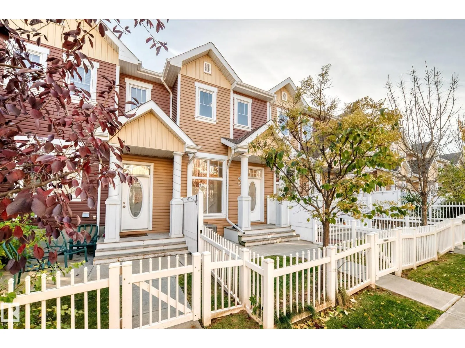 #54 1623 Towne Centre BV NW