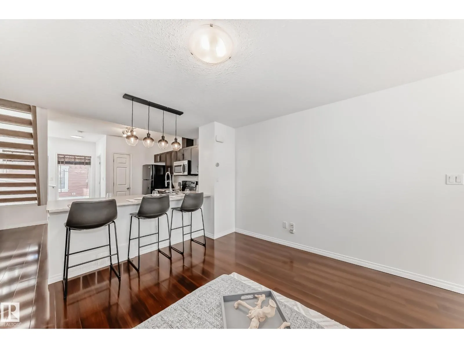 #54 1623 Towne Centre BV NW