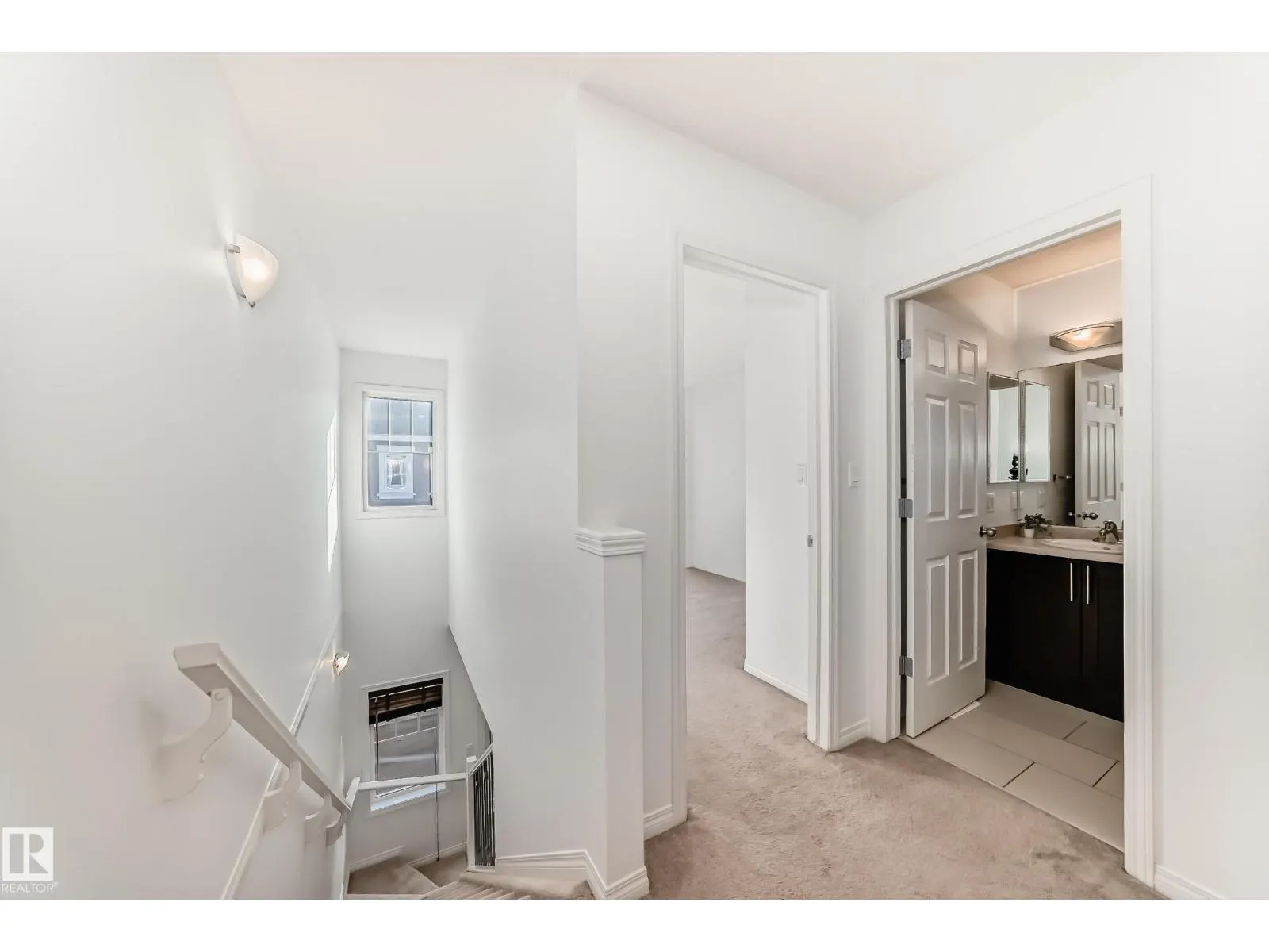 #54 1623 Towne Centre BV NW