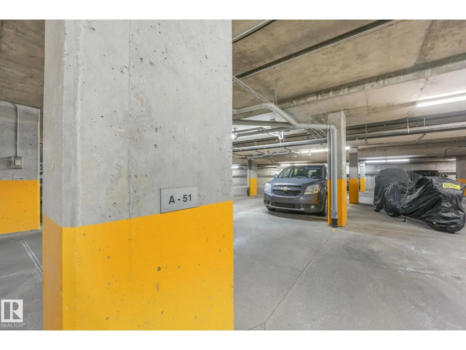 #210 103 AMBLESIDE DR SW