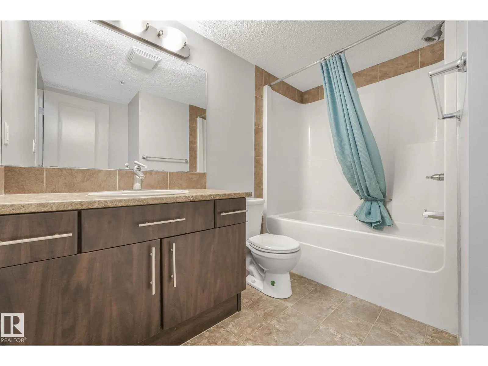 #210 103 AMBLESIDE DR SW