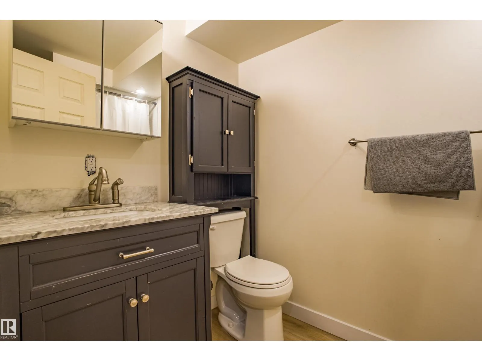 5603 108 ST NW