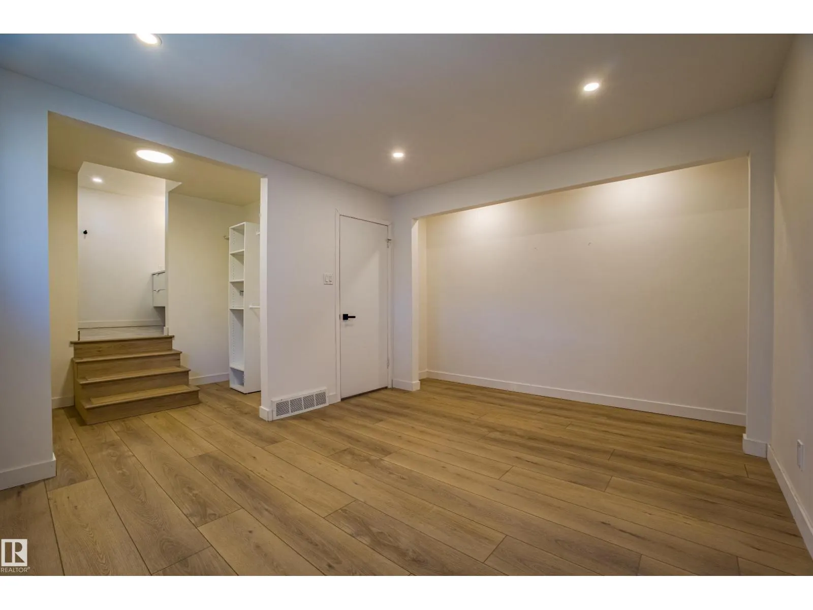 5603 108 ST NW