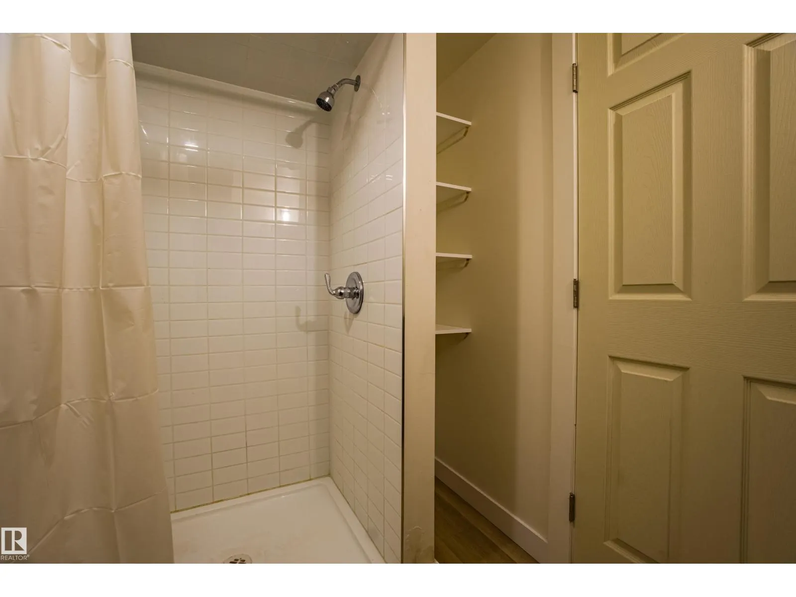 5603 108 ST NW