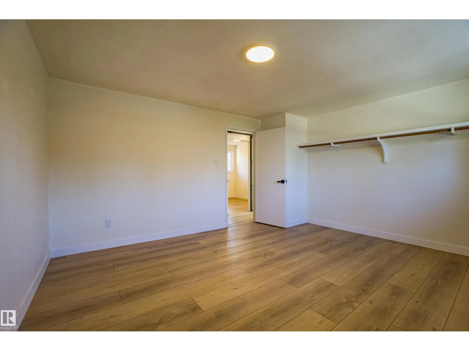 5603 108 ST NW