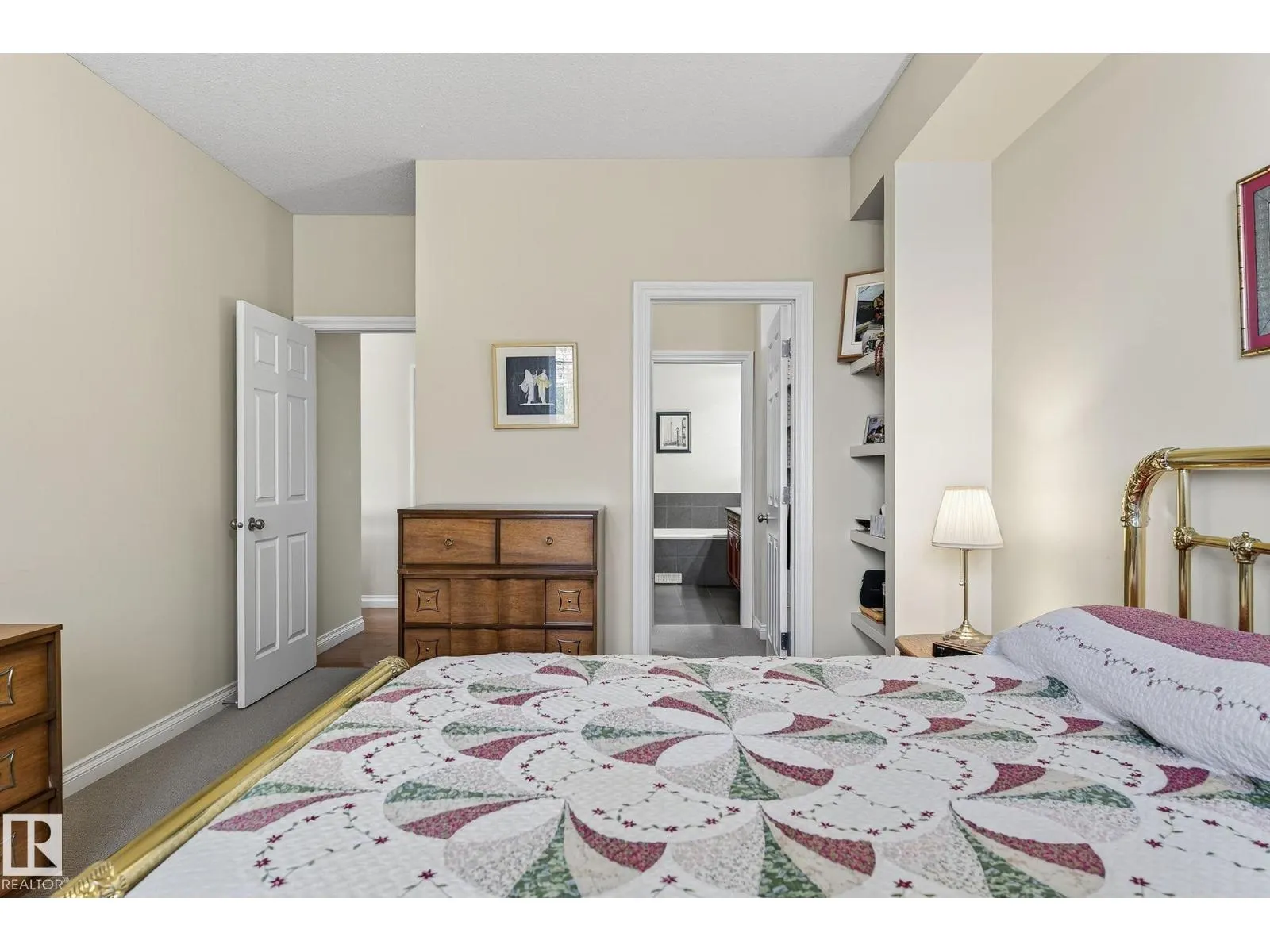 3719 MCLAY GREEN GR NW