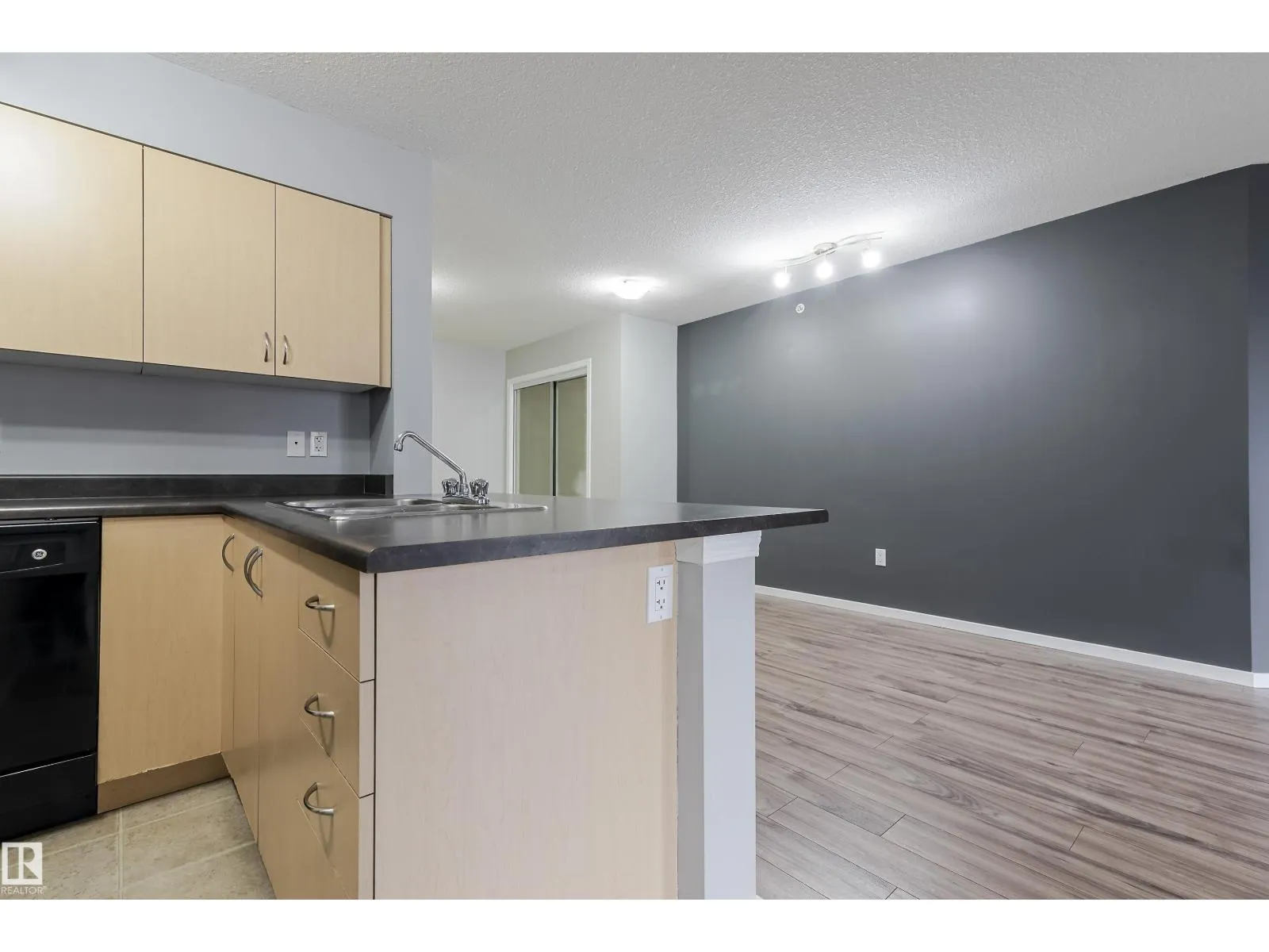 #412 42 Summerwood BV