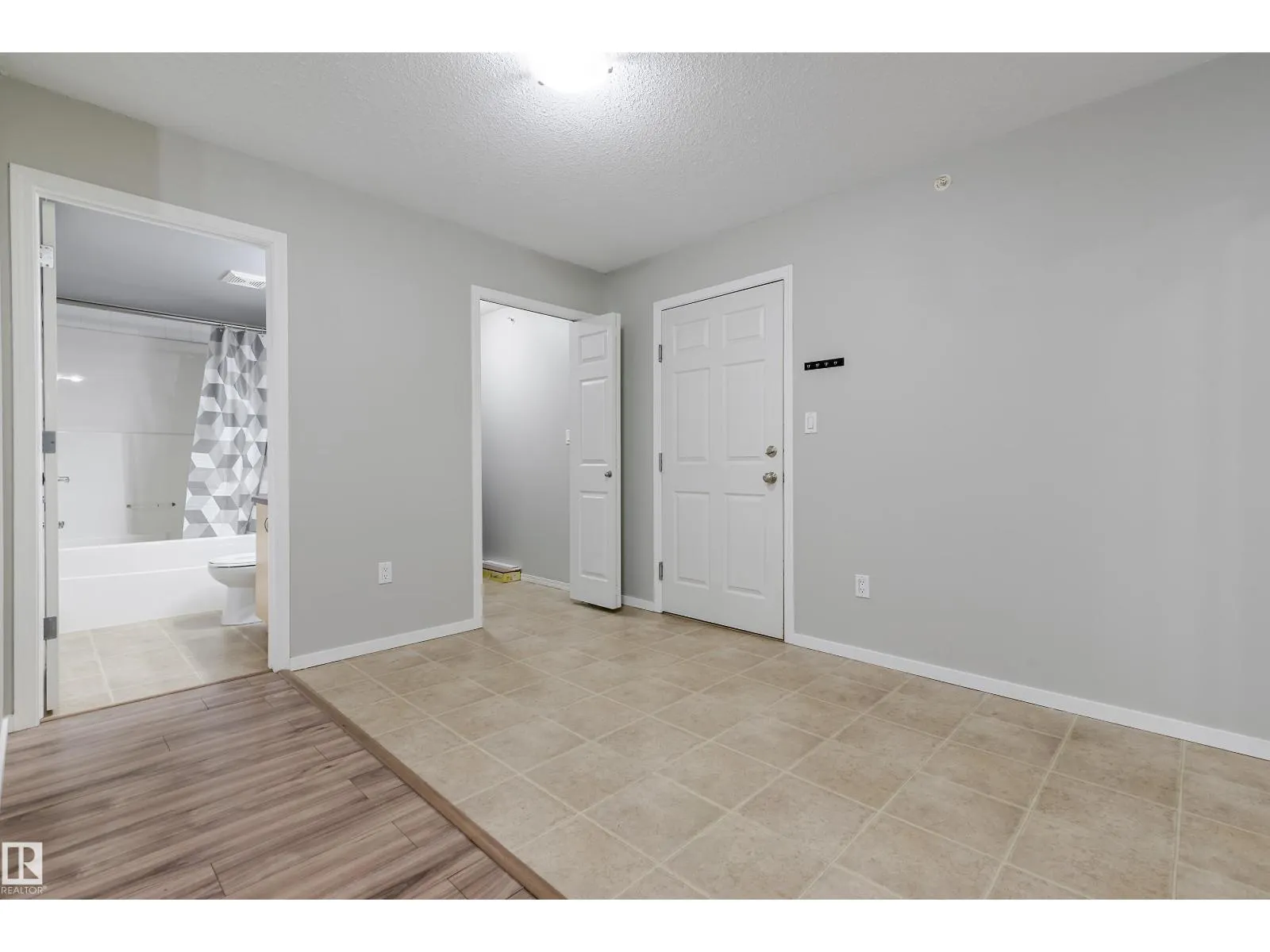 #412 42 Summerwood BV