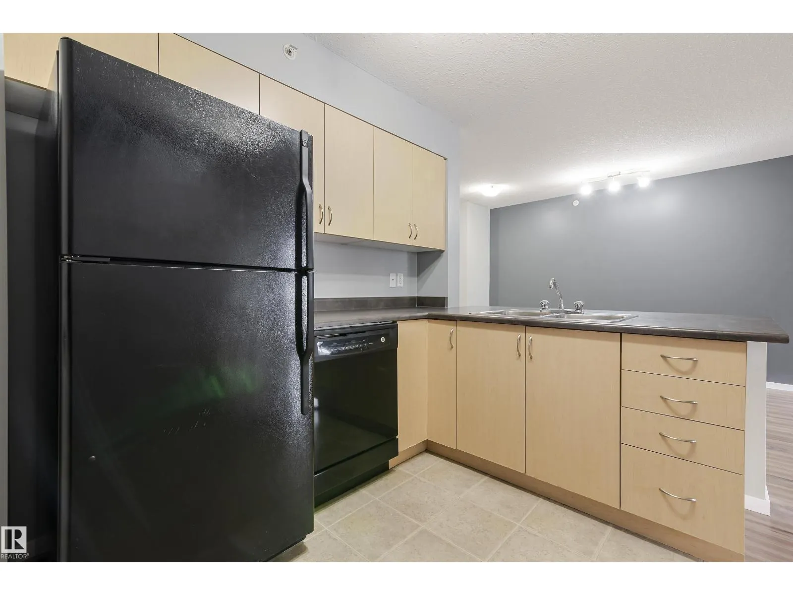 #412 42 Summerwood BV