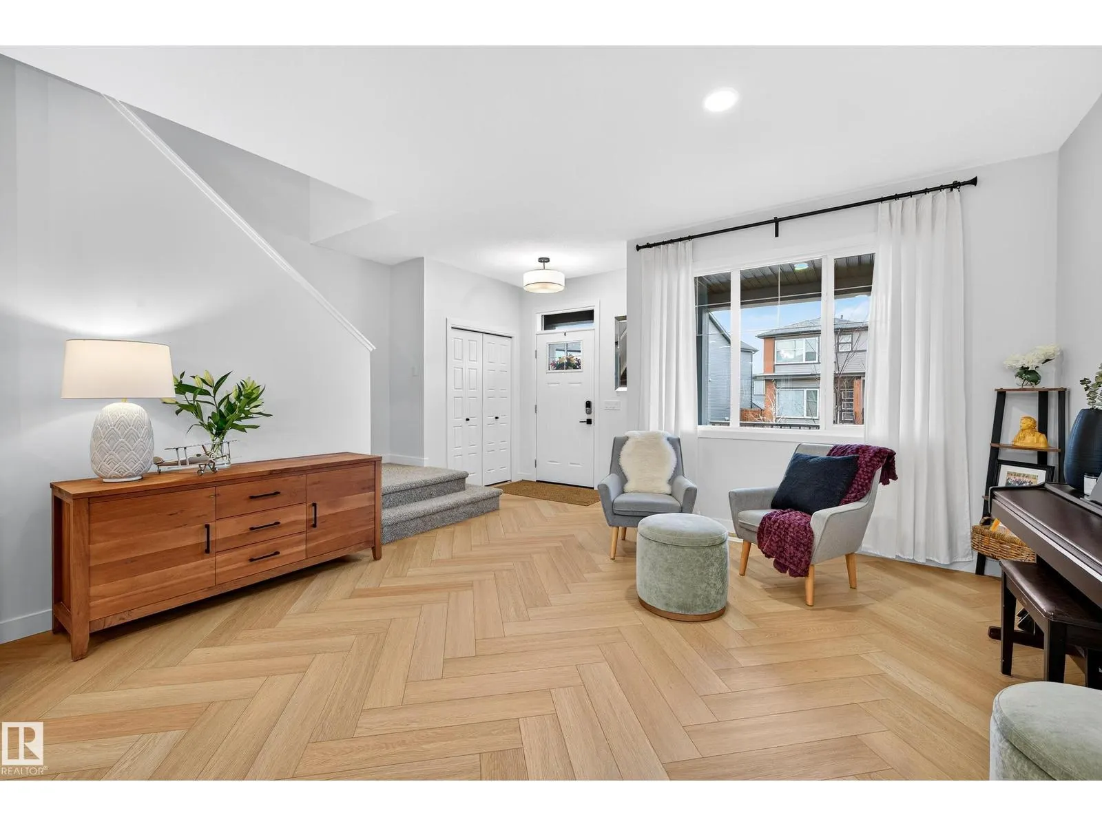 3847 CHRUSTAWKA PL SW