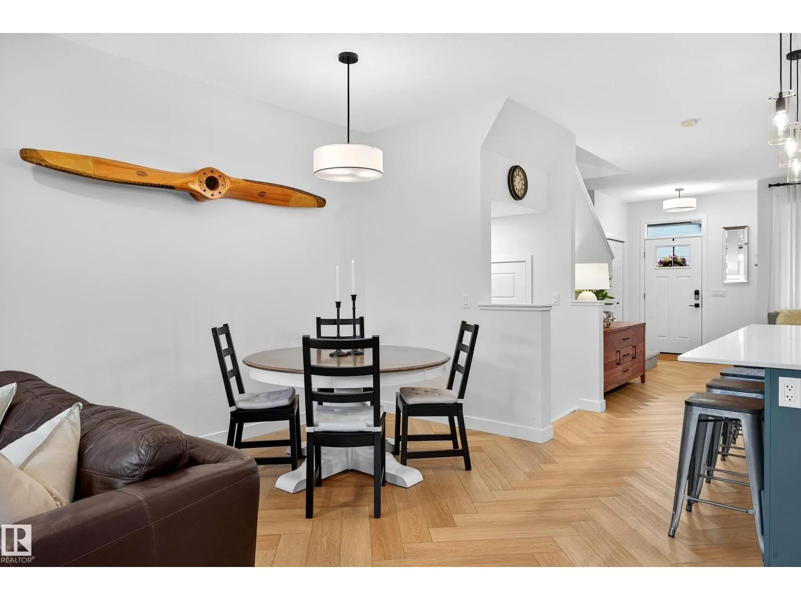 3847 CHRUSTAWKA PL SW