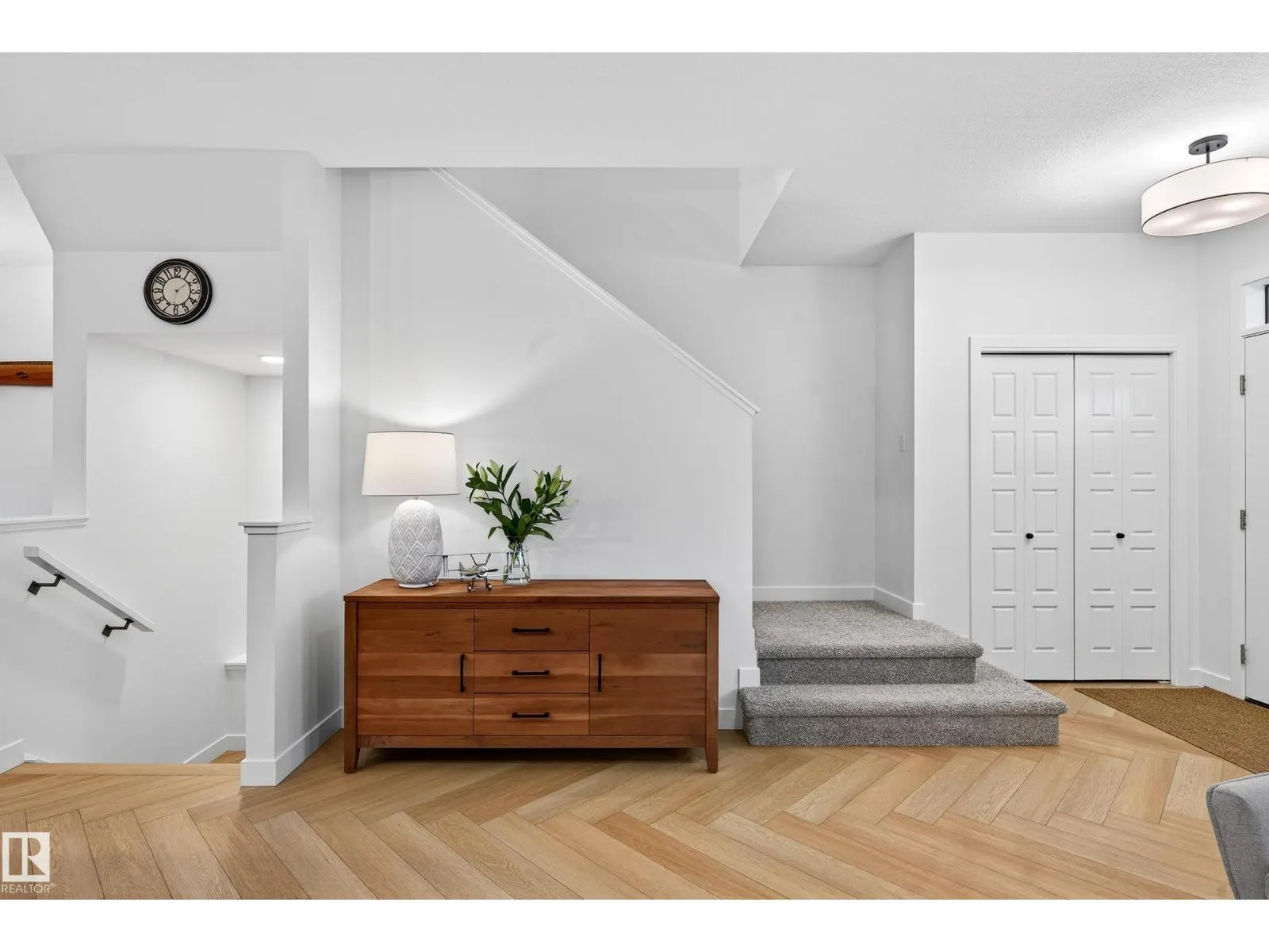 3847 CHRUSTAWKA PL SW