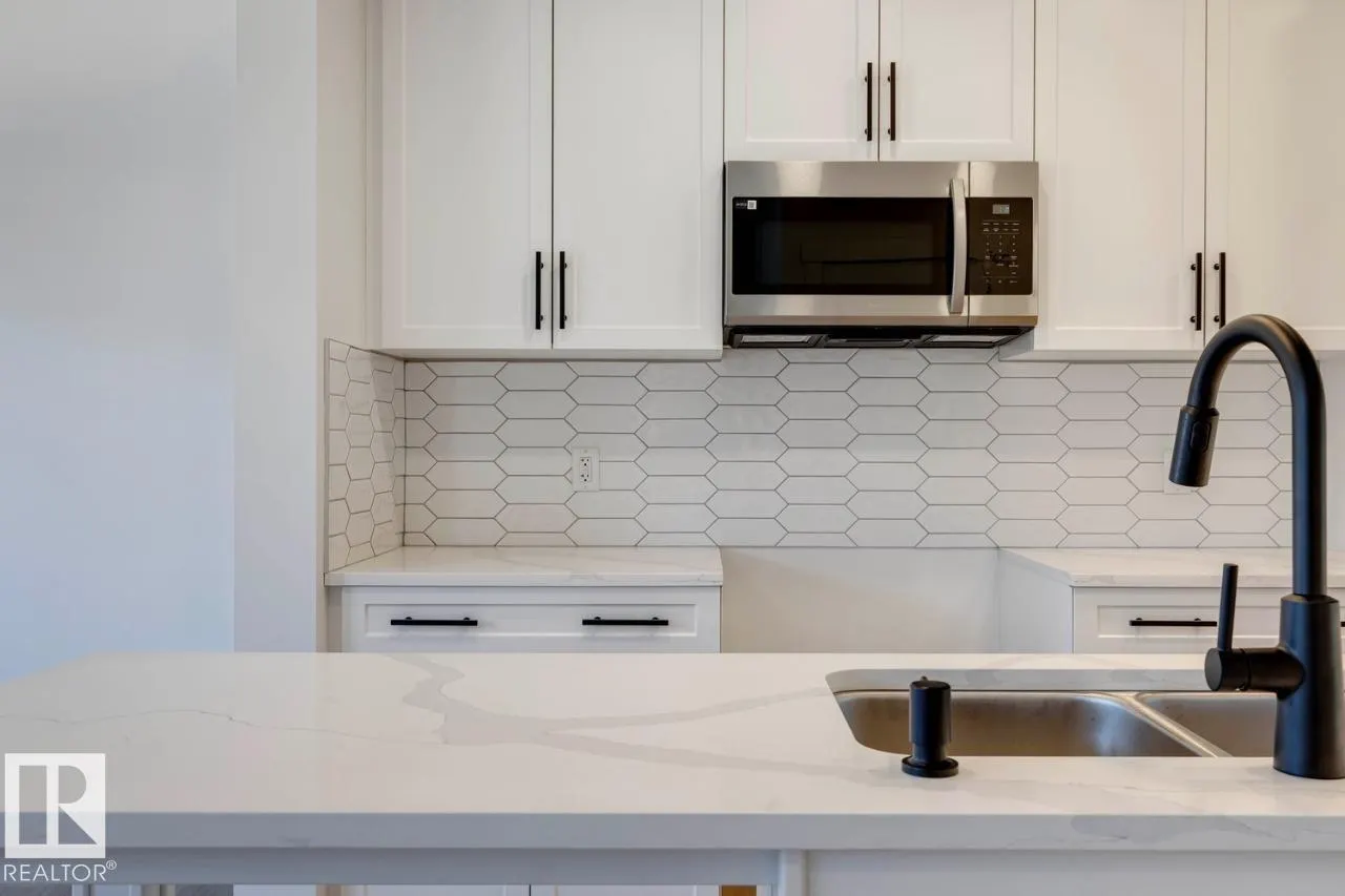 #40 710 Mattson DR SW