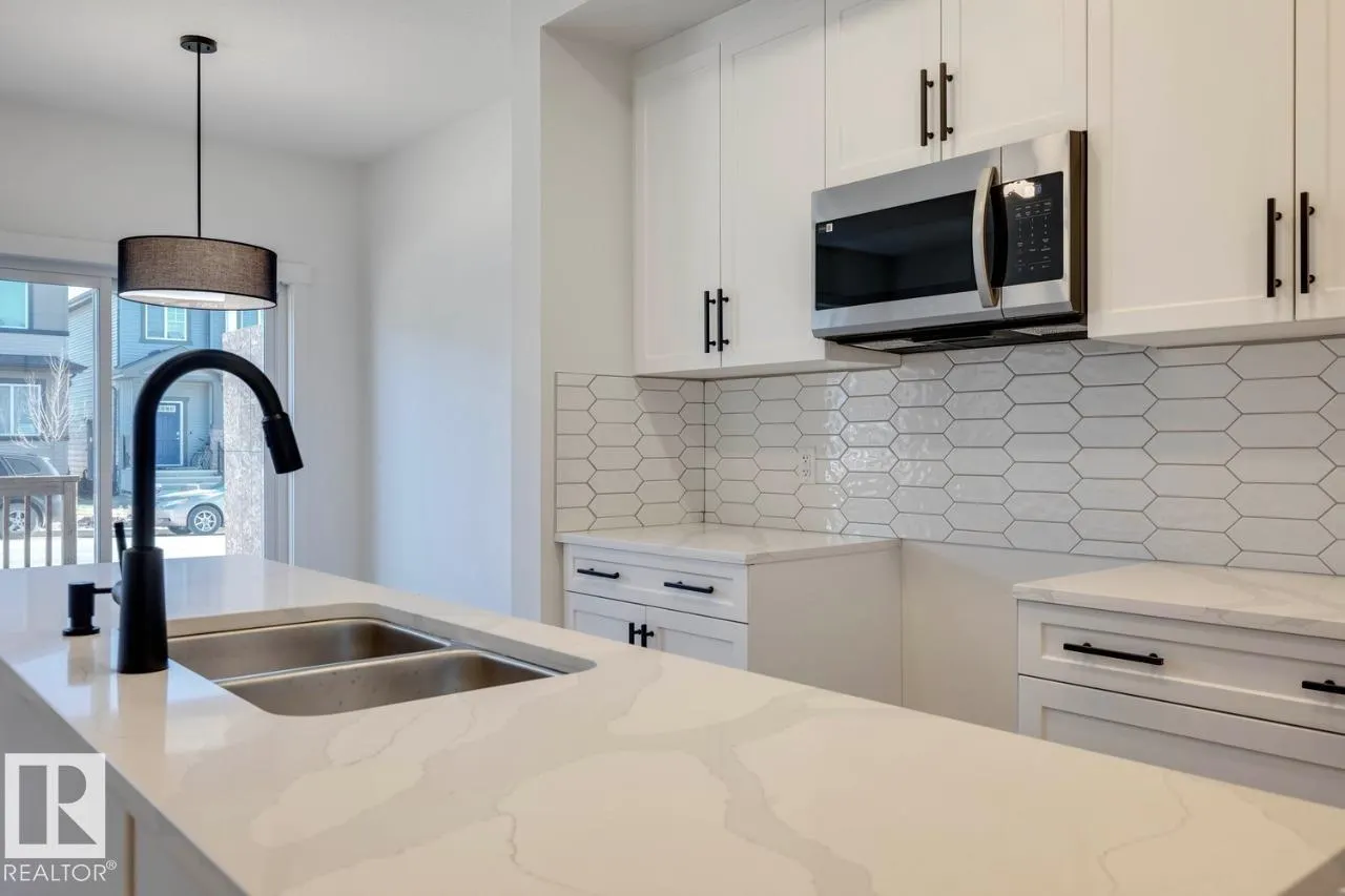 #40 710 Mattson DR SW