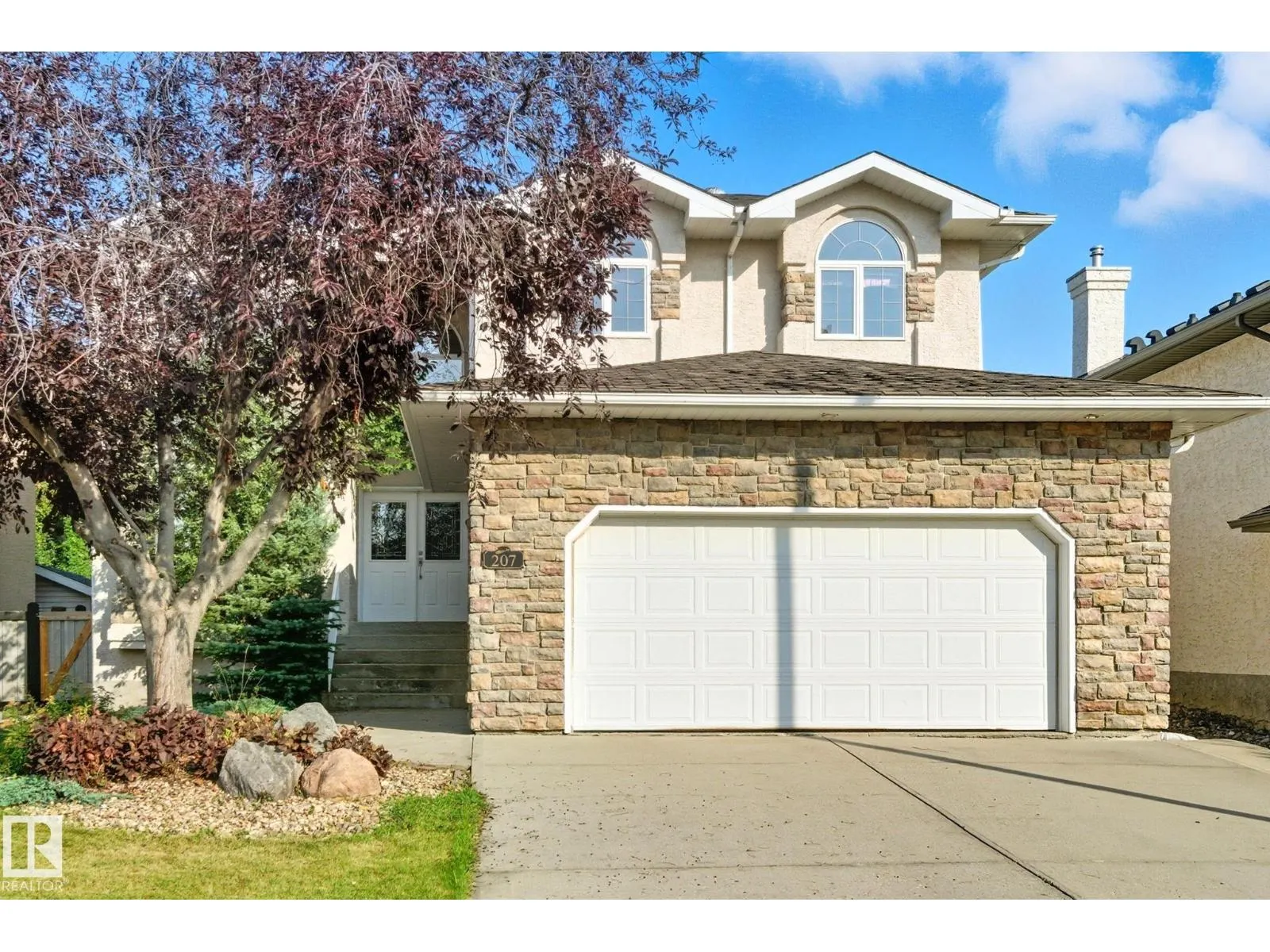 207 FALCONER LINK LI NW